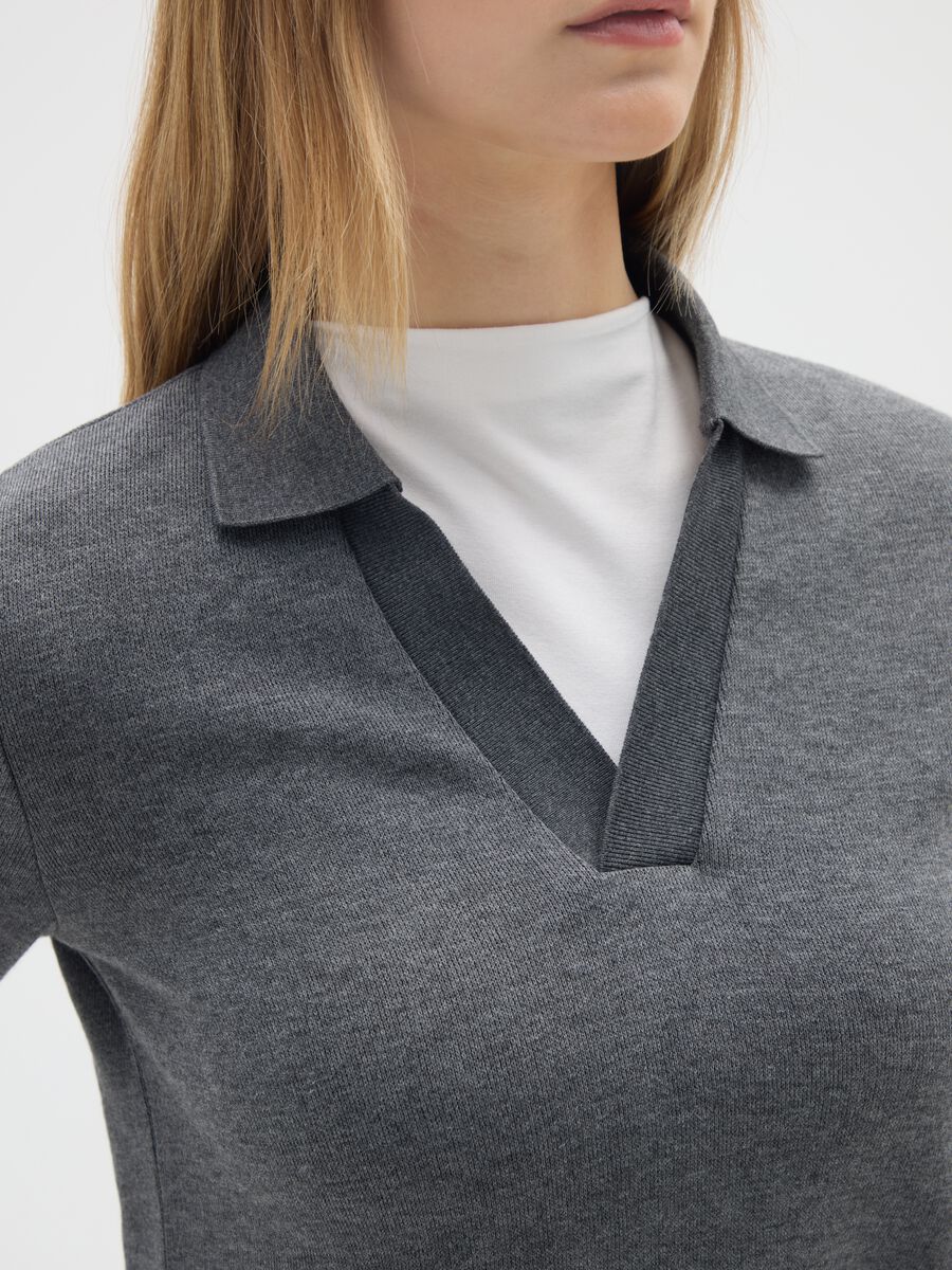 Grey long-sleeve polo_3