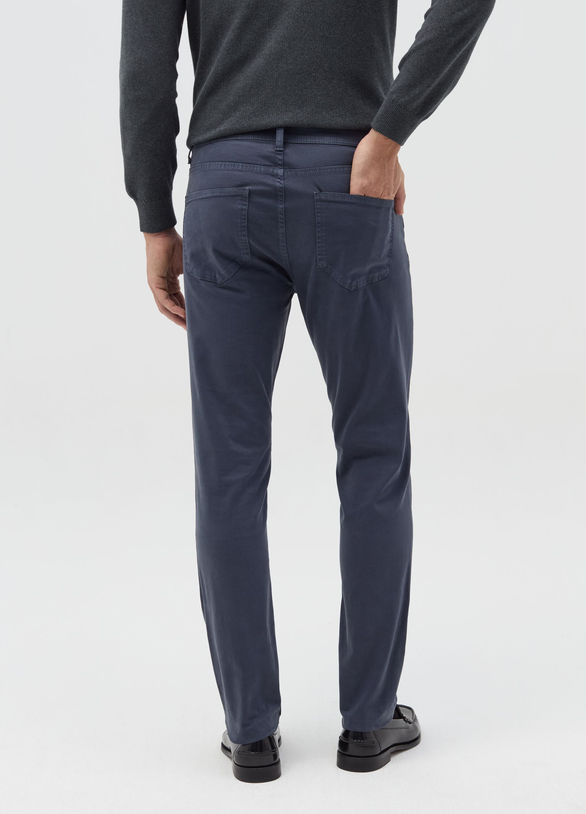 Skinny-fit trousers with five pockets