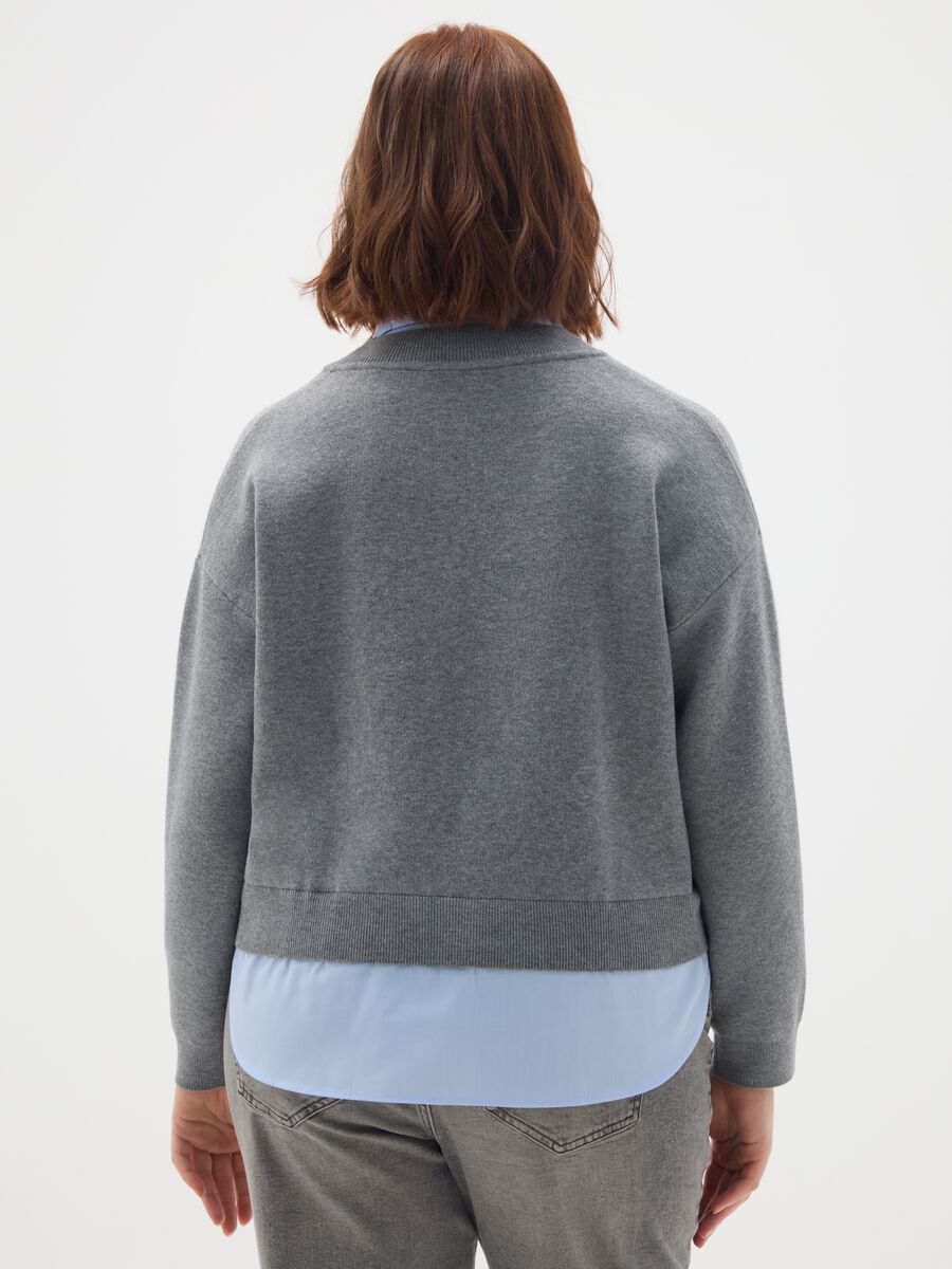 Grey regular fit V-neck sweater_3