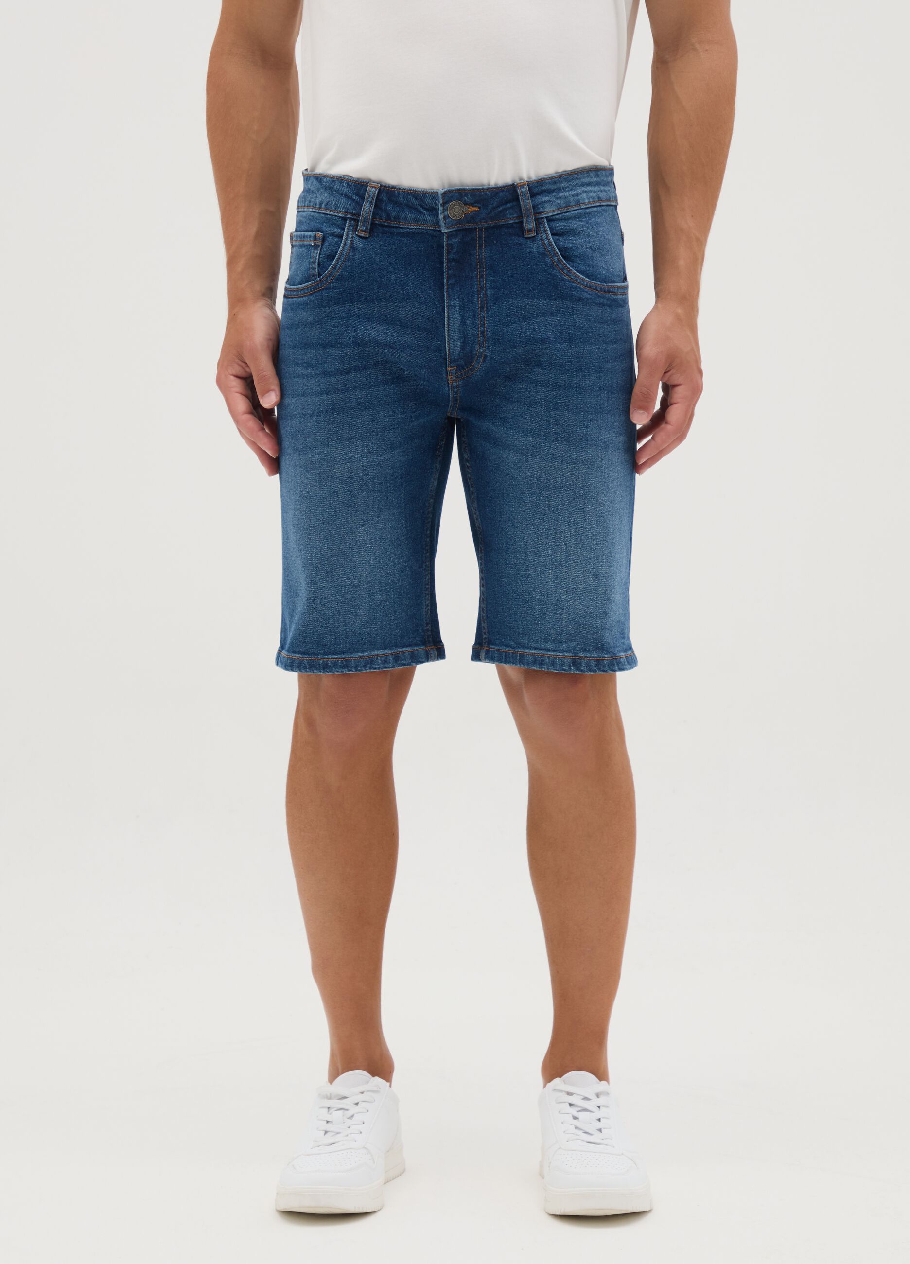 Bermuda da uomo in denim blu slim fit