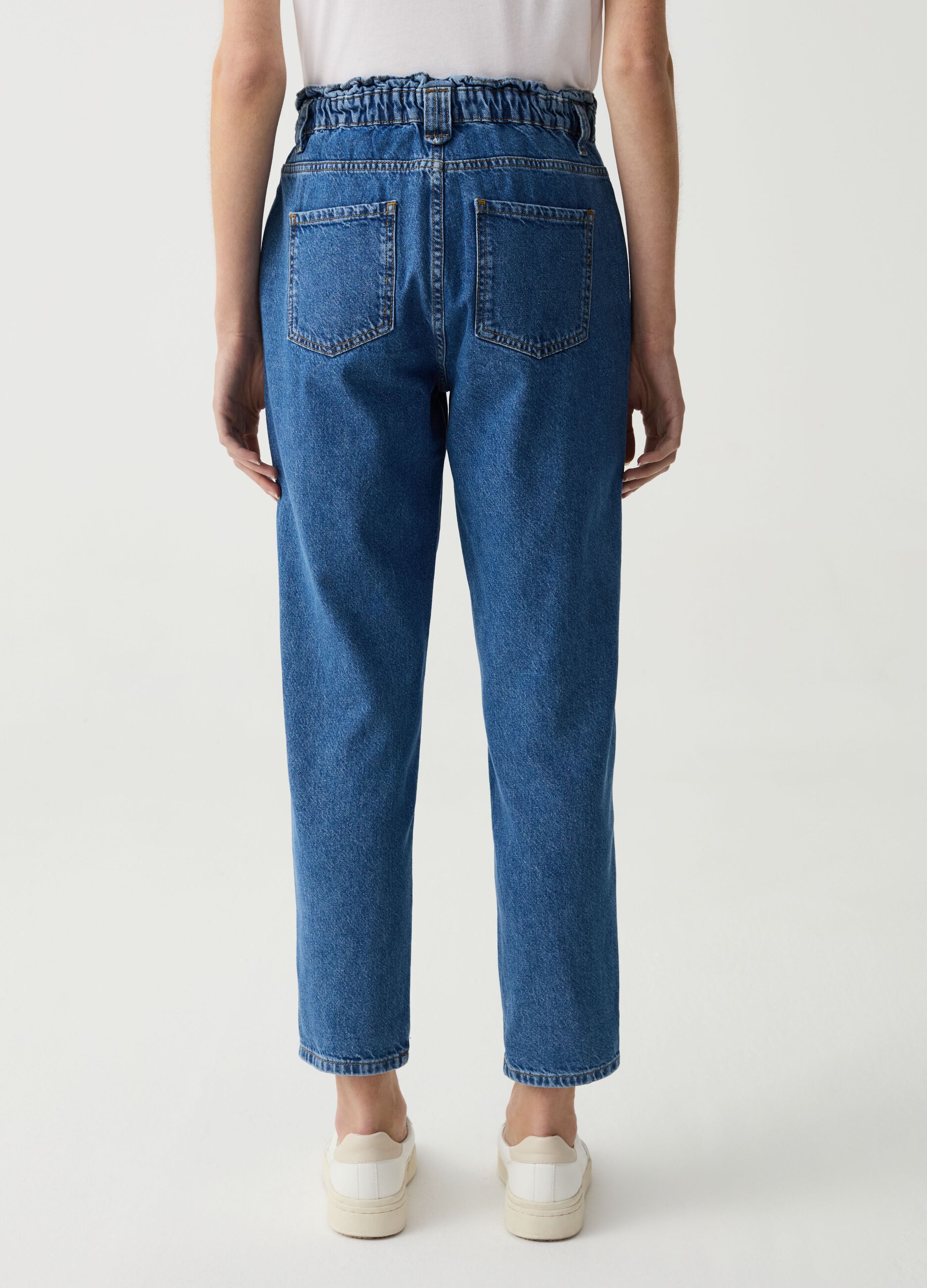 Mum-fit cropped jeans