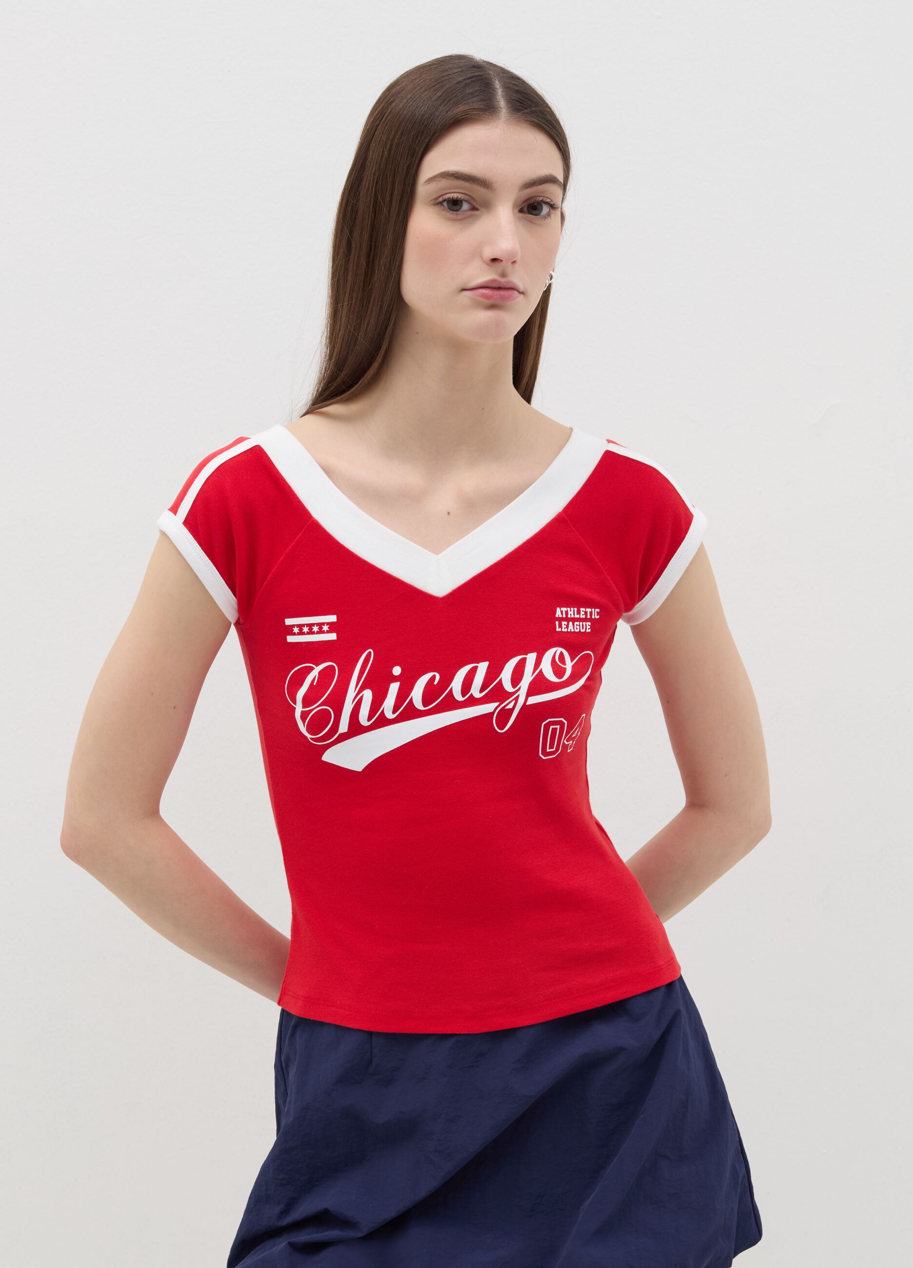 T-shirt with side bands