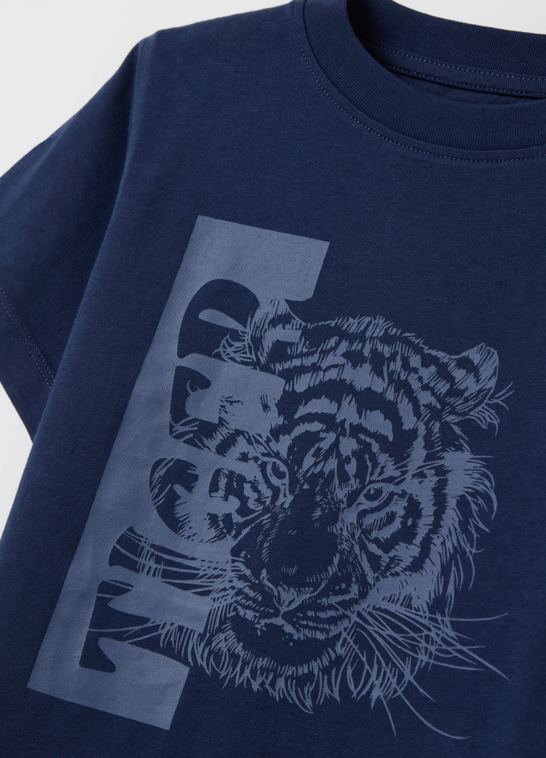 T-shirt in cotone con stampa