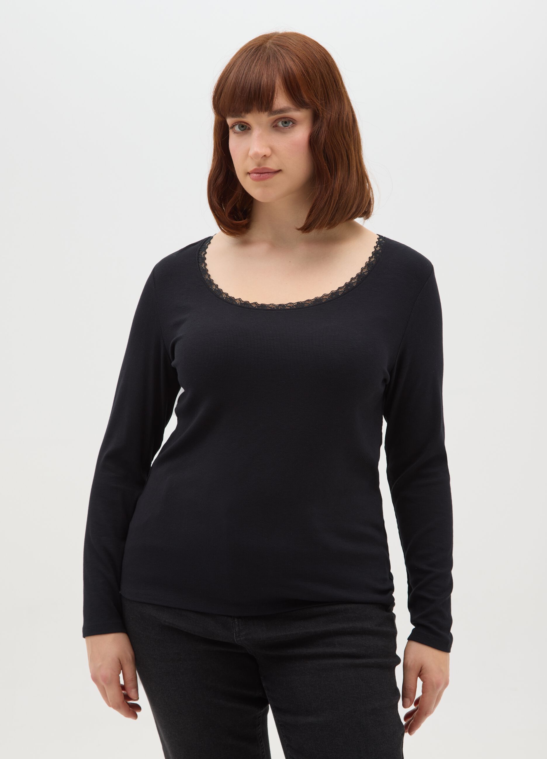 Black long-sleeve regular fit T-shirt