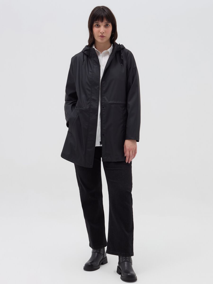 Curvy long waterproof jacket_1