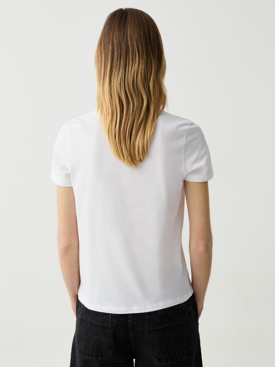 Essential T-shirt with lettering print and round neck_2