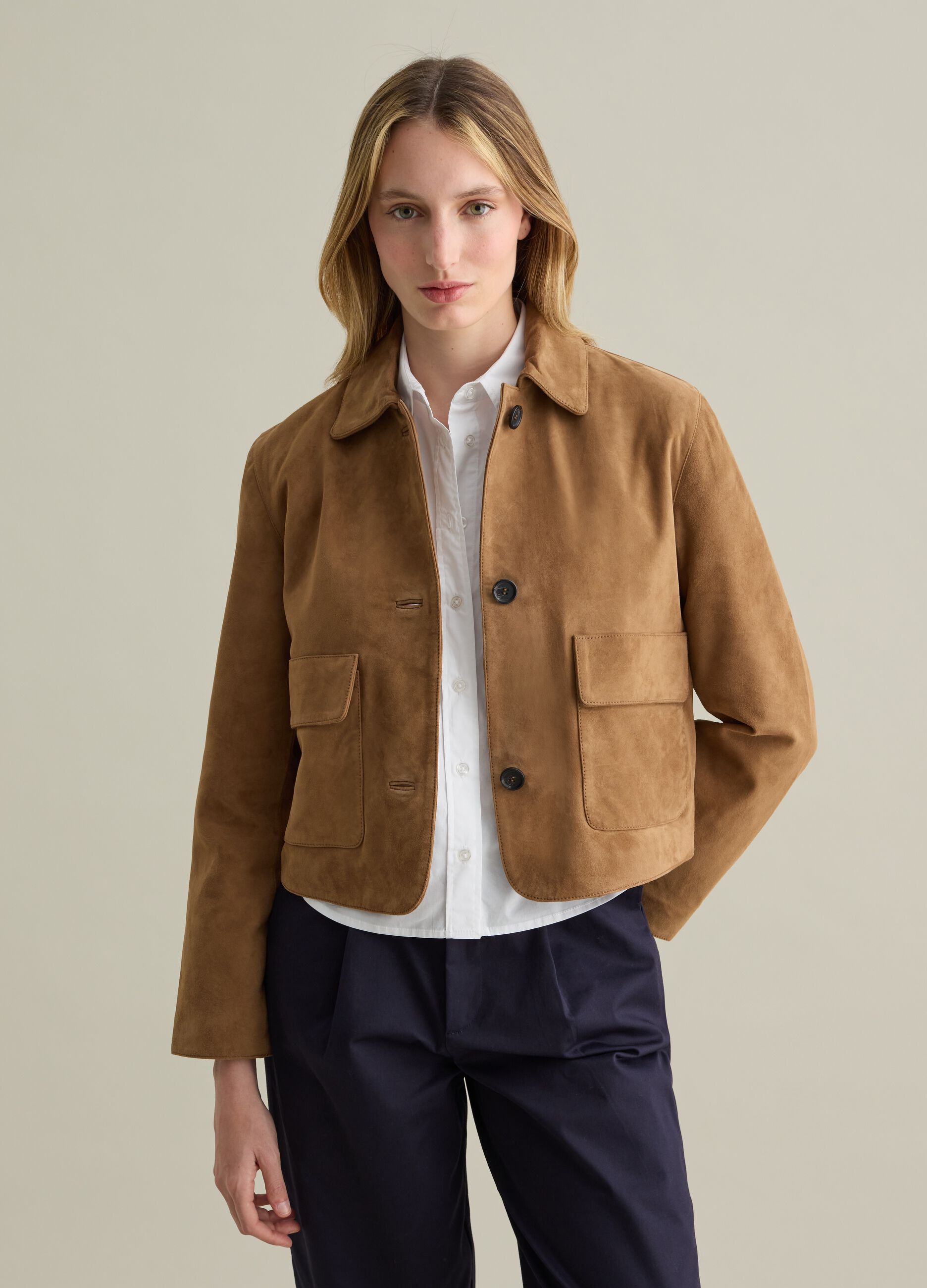 Giacca corta da donna in vera pelle marrone regular fit