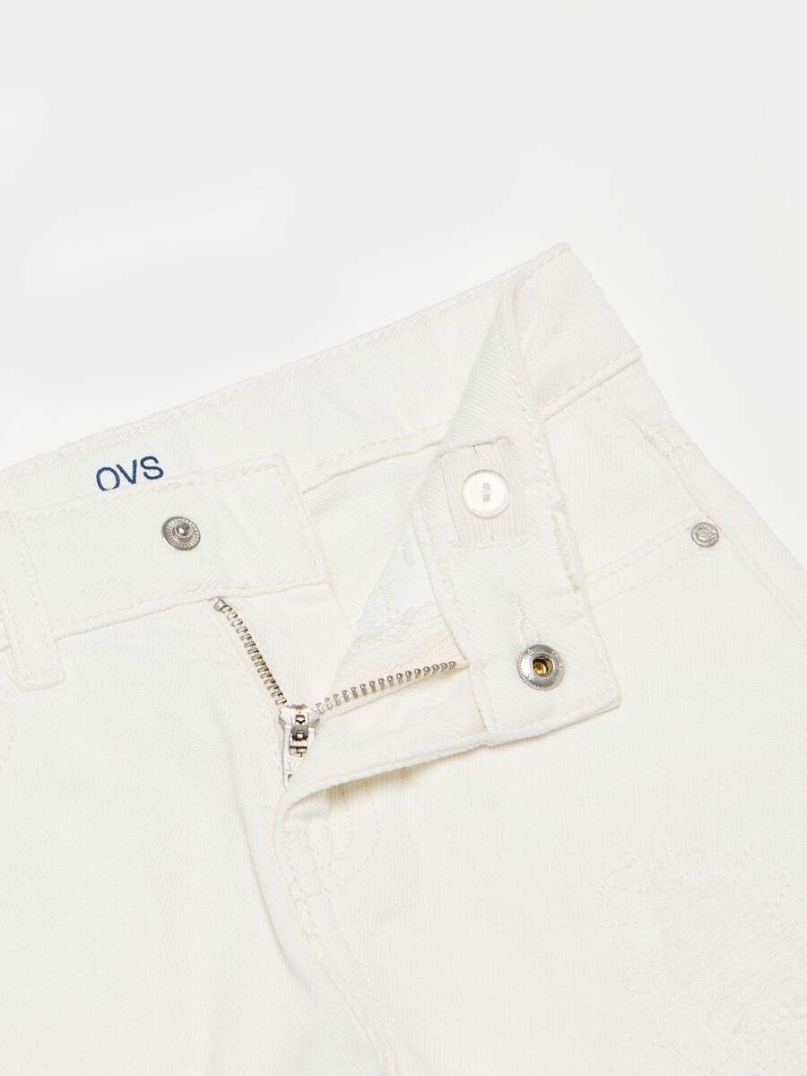 Drill shorts with pockets_2