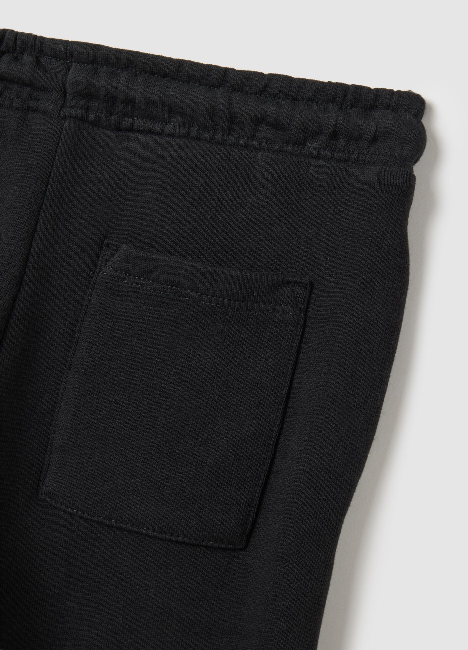 Pantaloni da bambino in puro cotone nero regular fit con elastico in vita