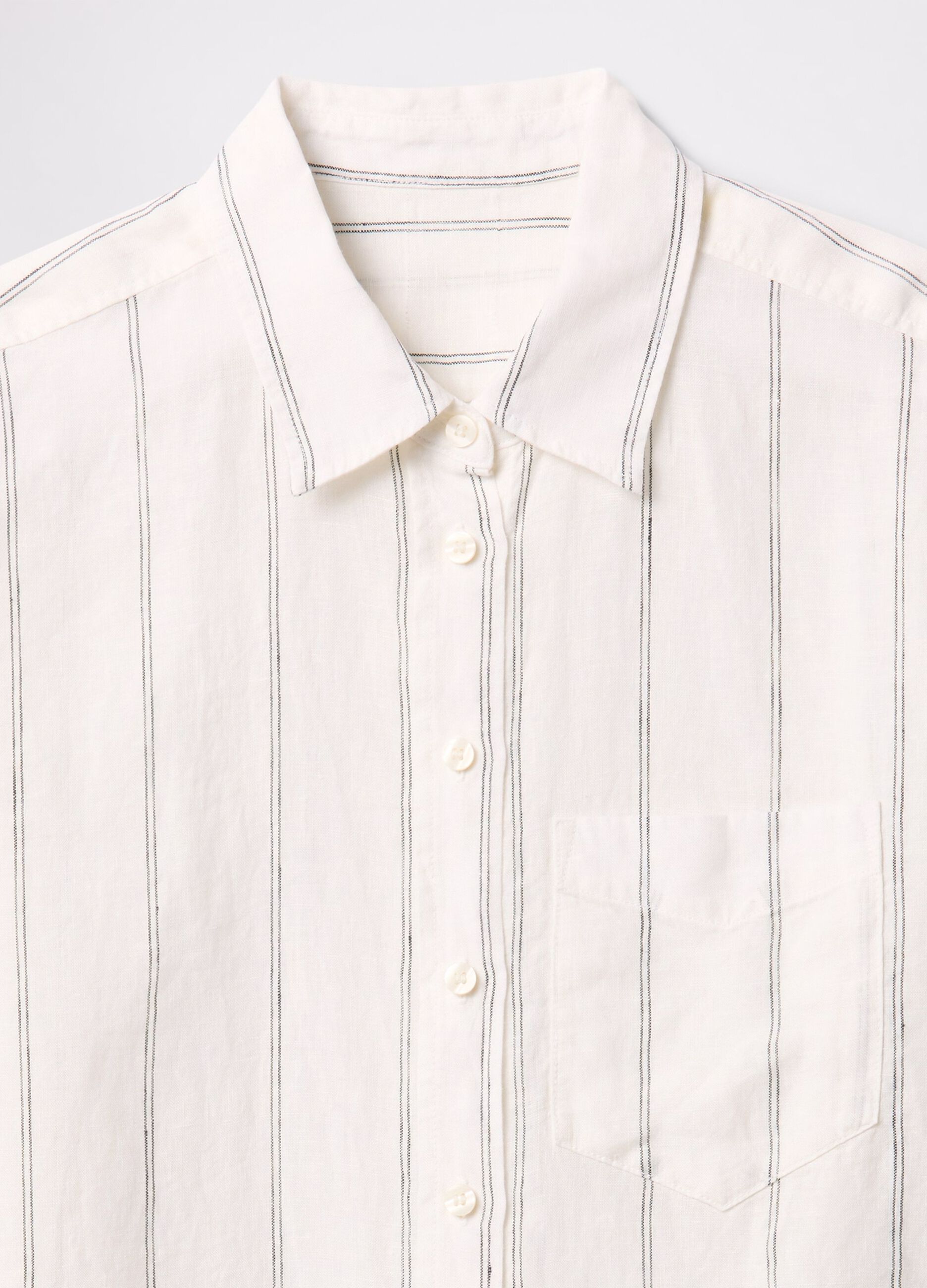 Wide white striped shirt in 100% linen