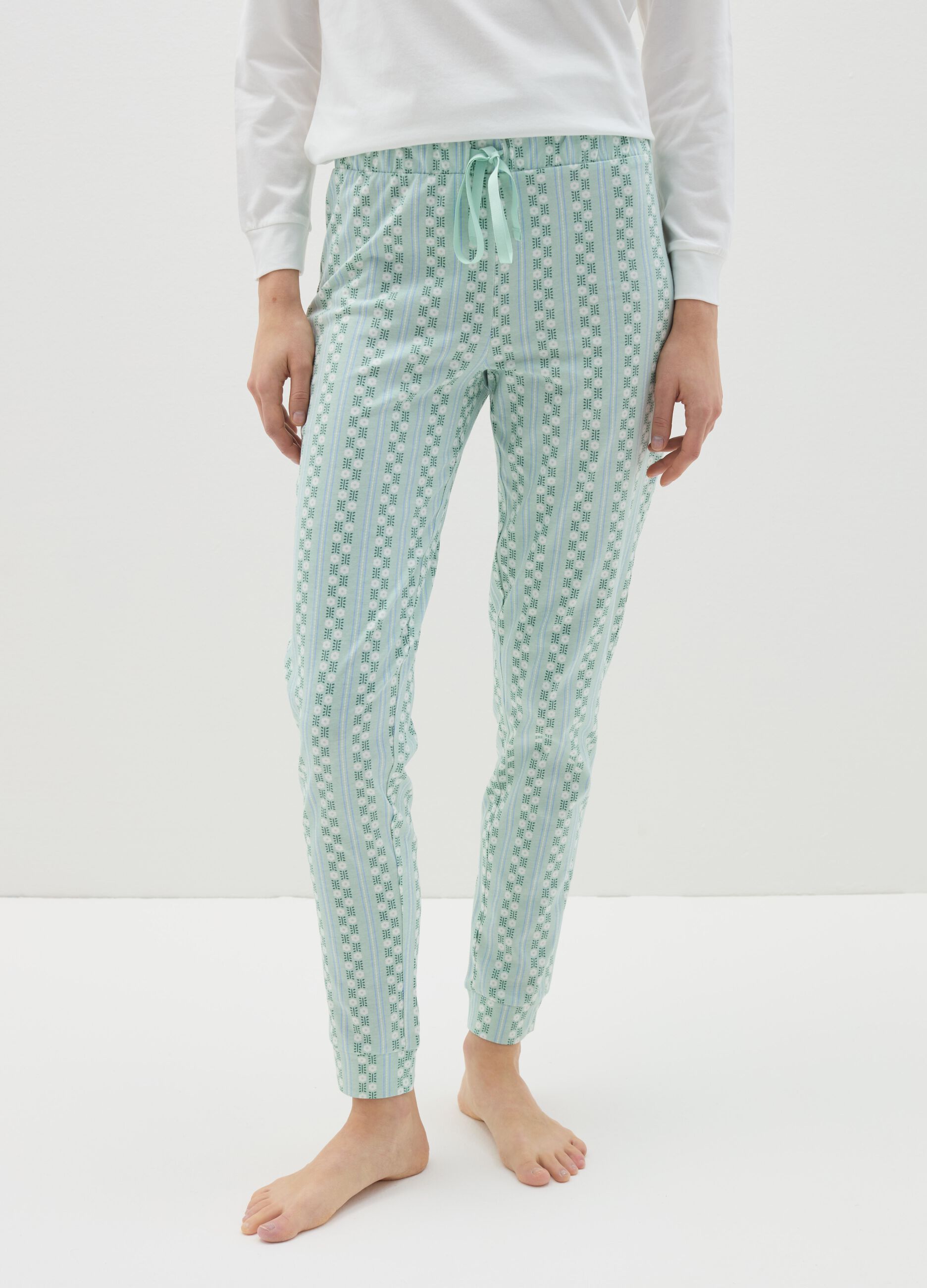 Pyjama trousers with small flowers motif