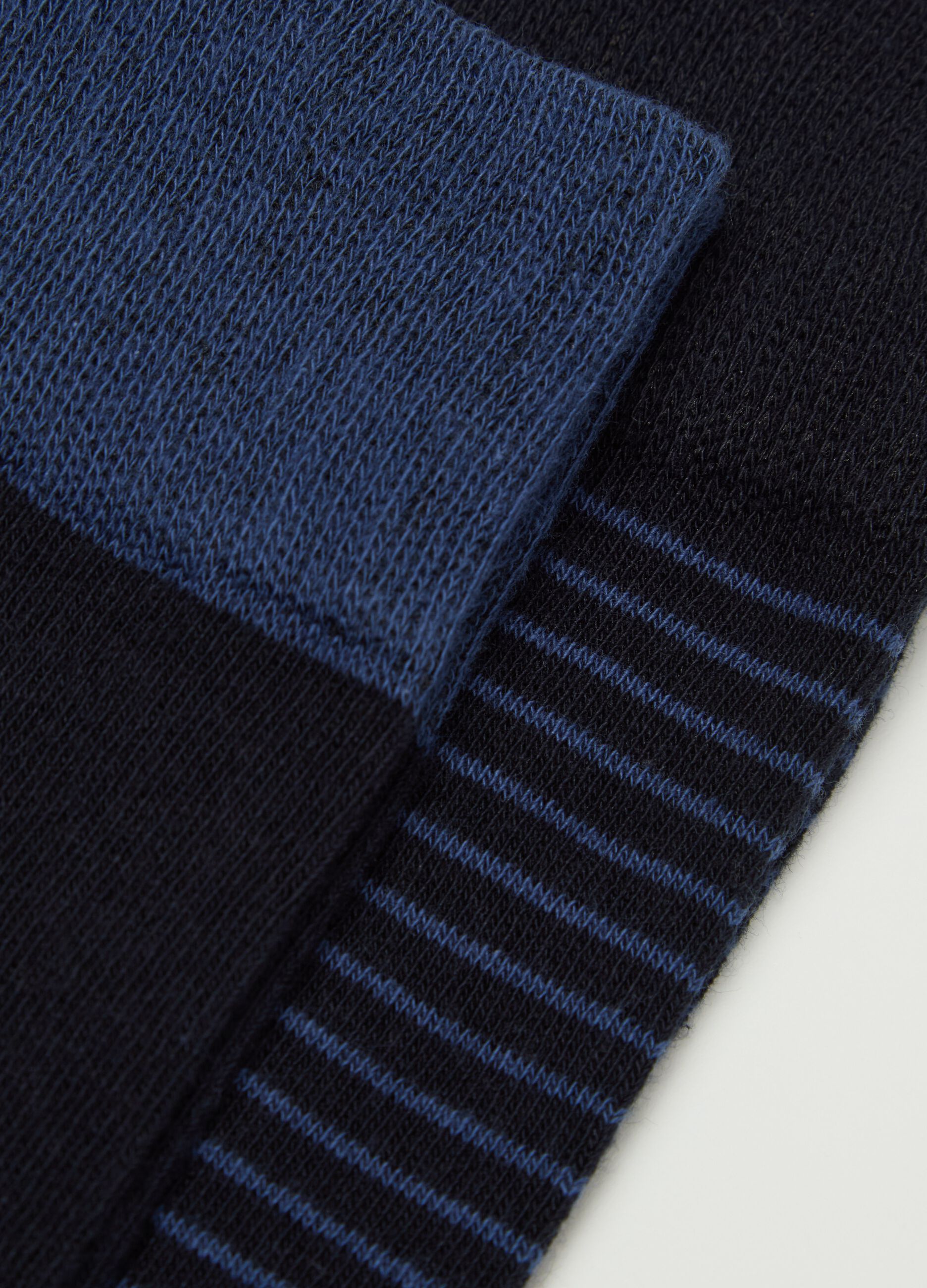 Five-pair pack socks with stripes and polka dots pattern