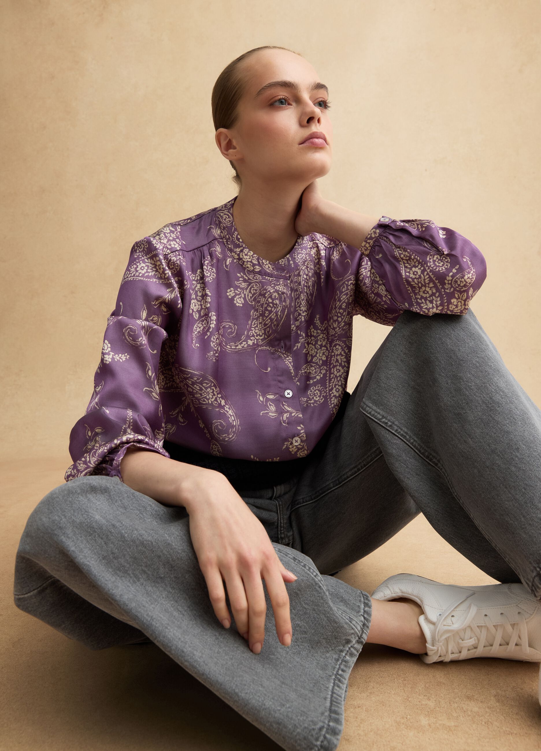 Multicolour viscose blend regular fit shirt with mandarin collar