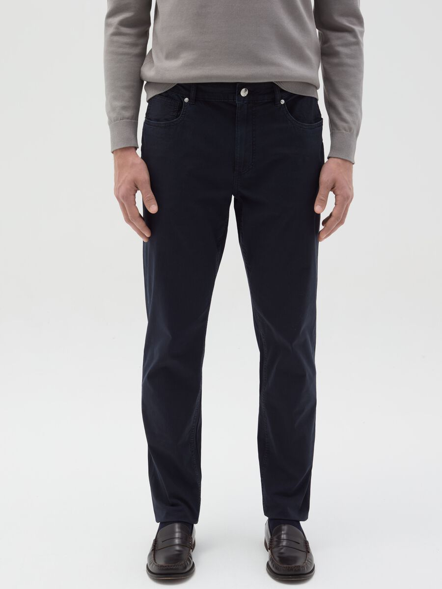 Slim-fit trousers in cotton poplin_1