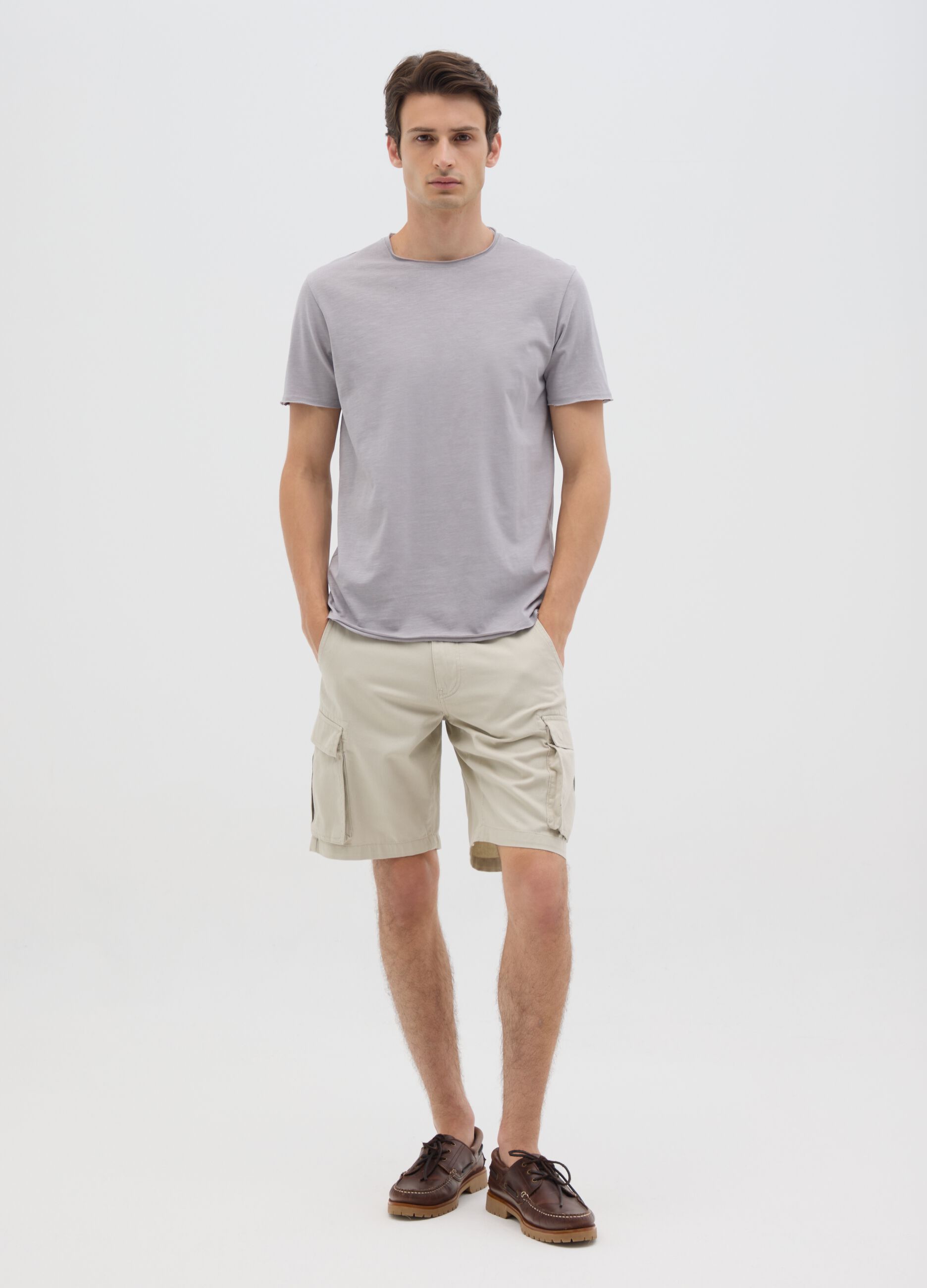 Men's regular fit beige pure cotton Bermuda shorts