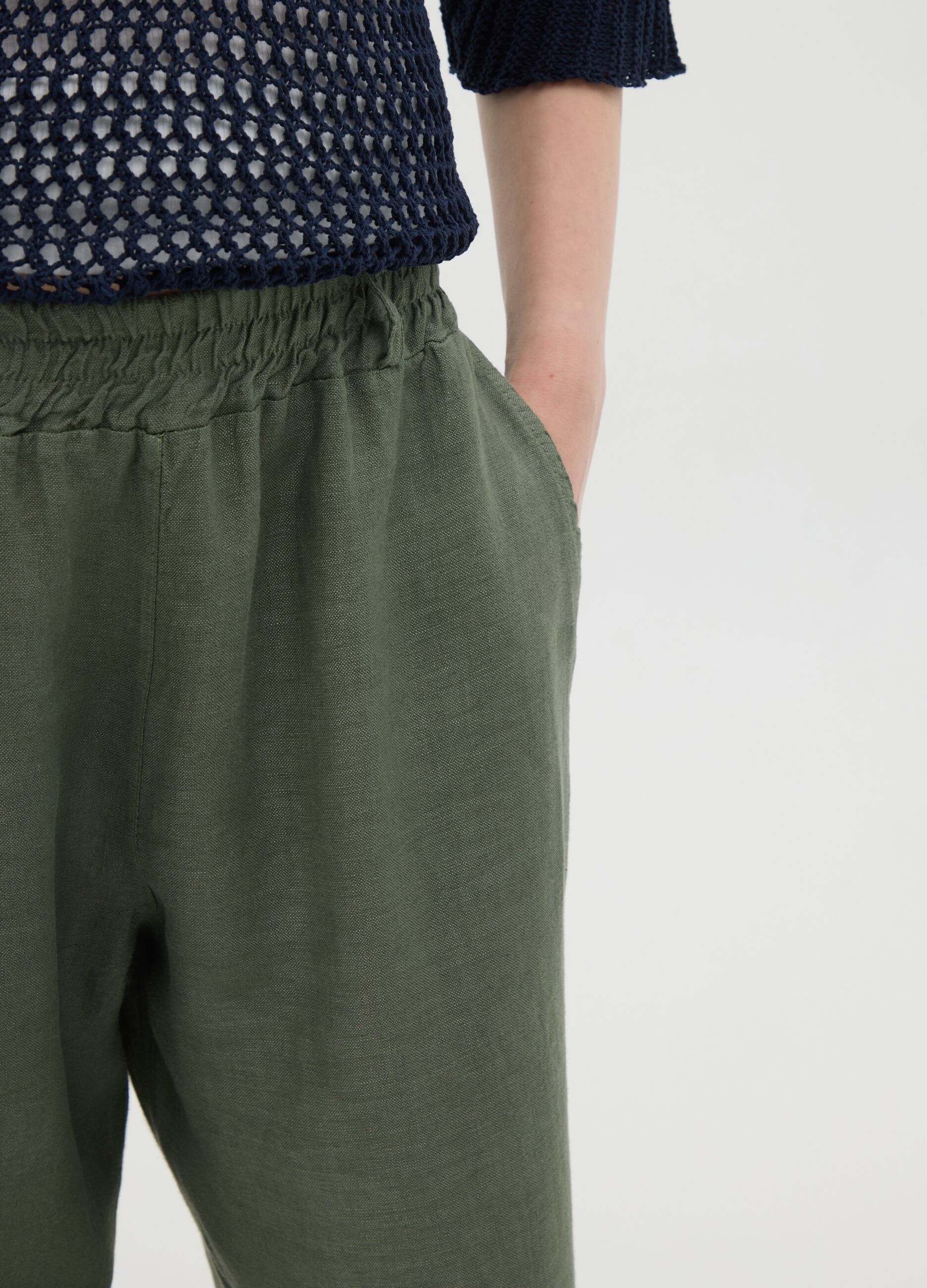 Pantaloni da donna in puro lino verde regular fit