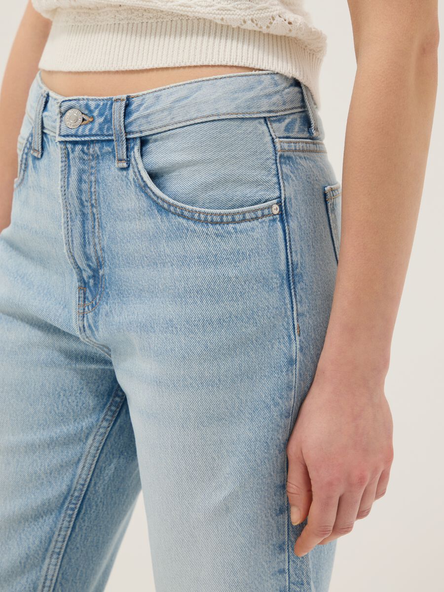 Blue straight regular fit denim jeans in pure cotton_3