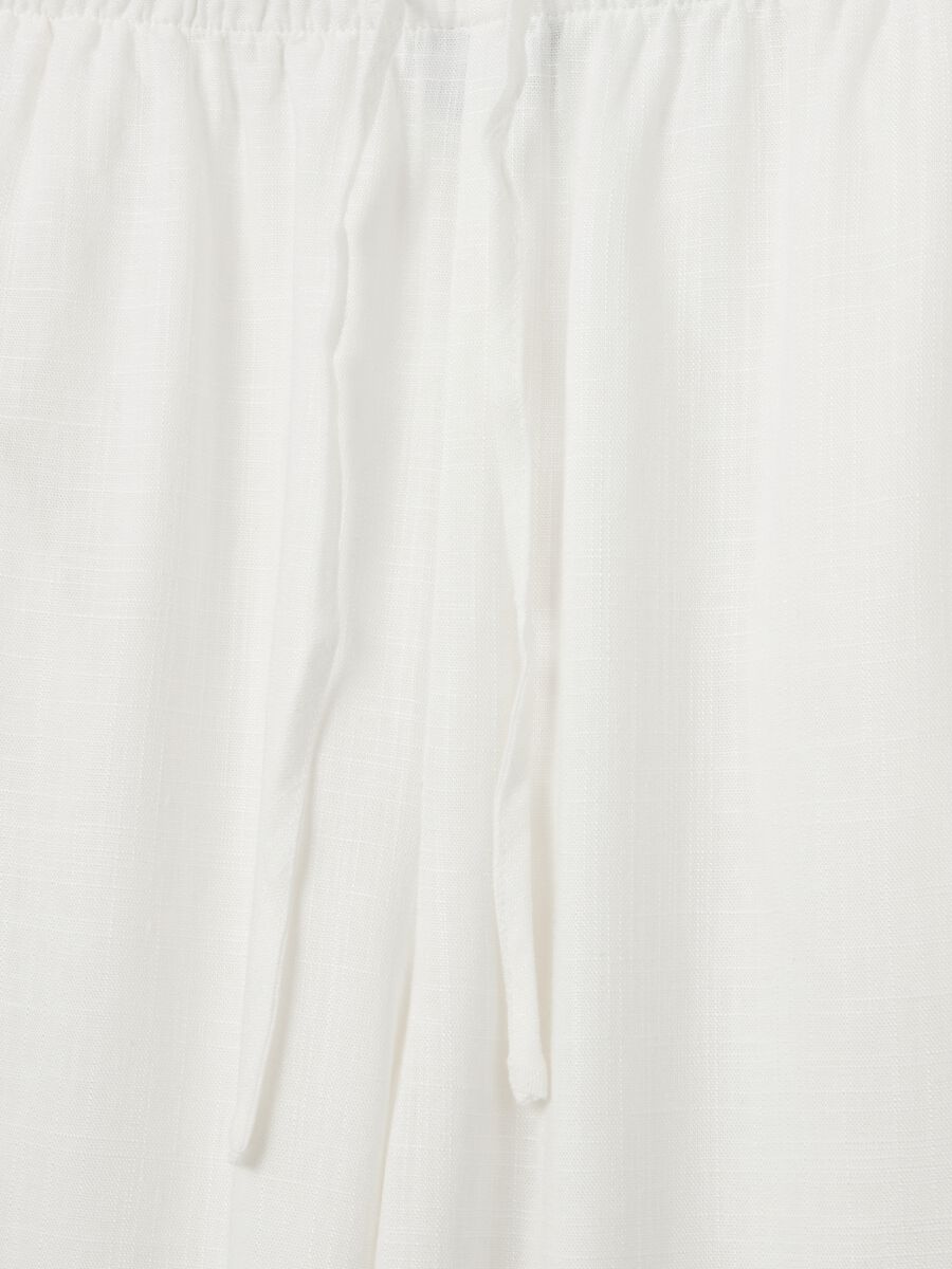 Relaxed-fit trousers in viscose and linen_5