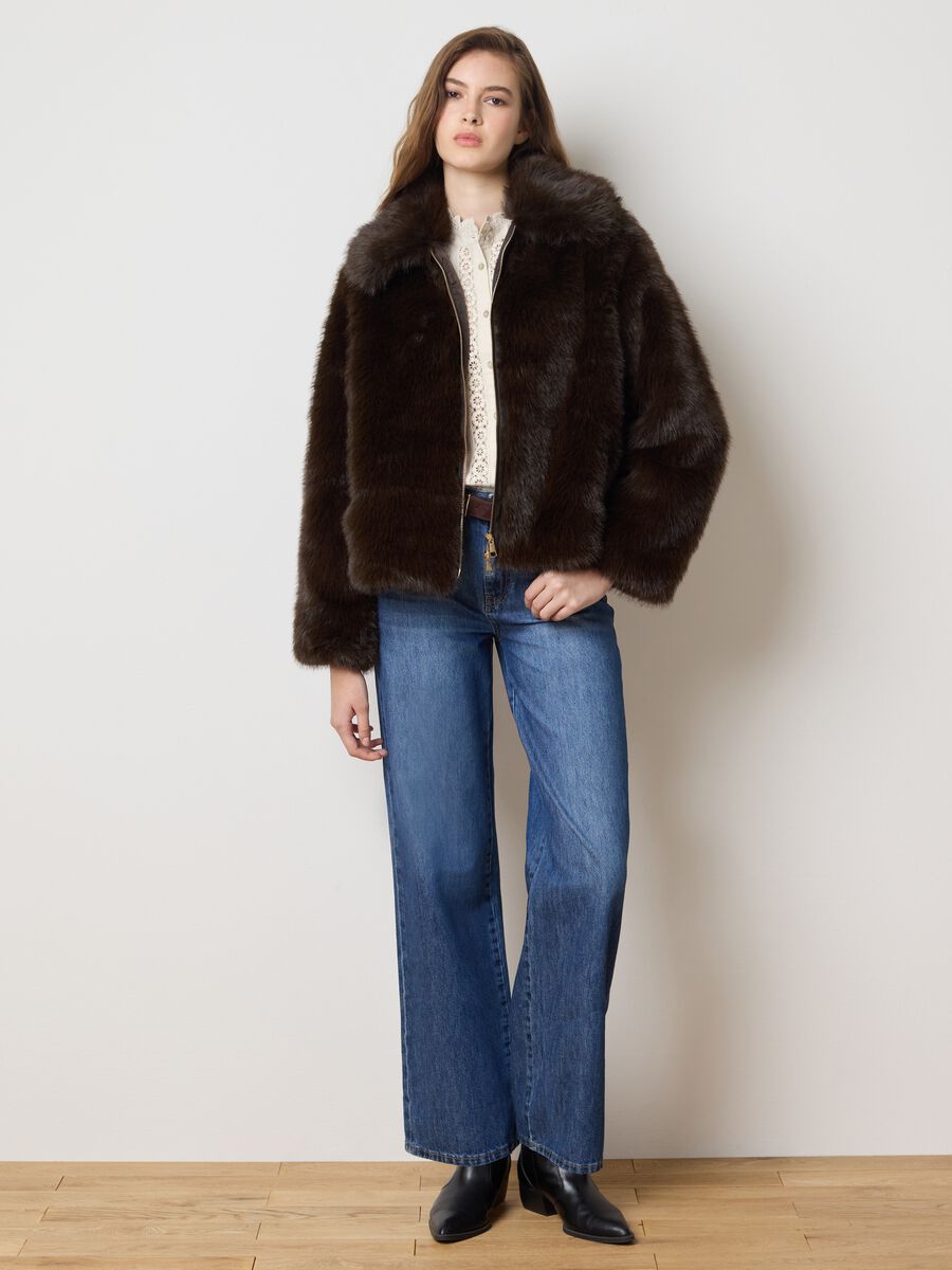 Brown lined regular fit jacket with zip_1