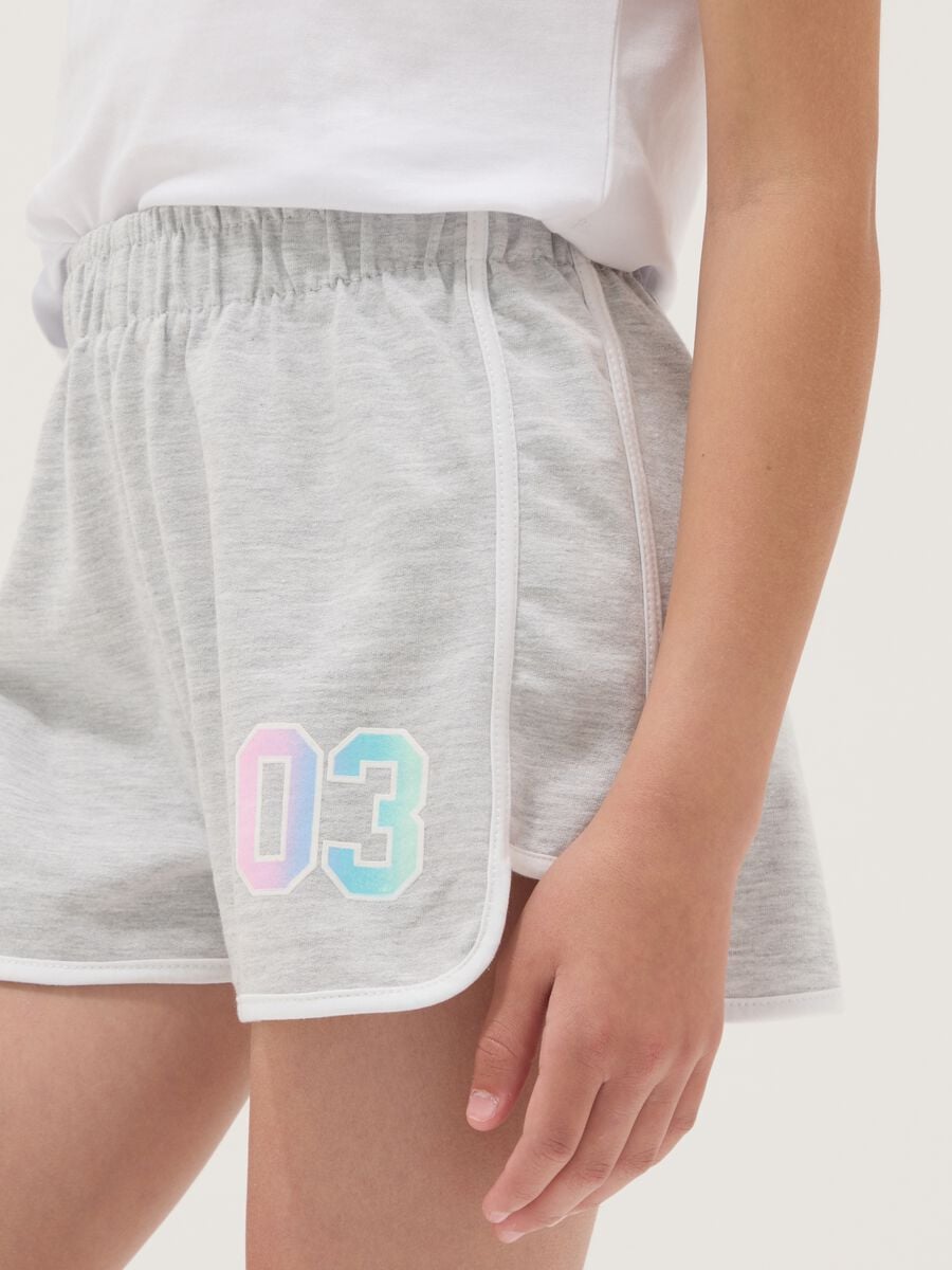 Grey cotton-blend shorts with elasticated waist for girls, comfy fit_2