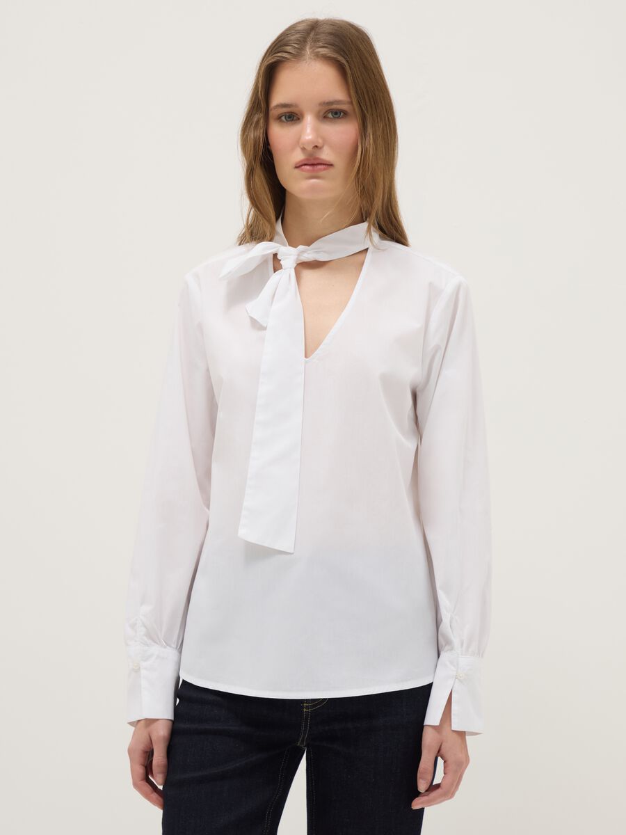 White pure cotton regular fit shirt with ribbon collar_0