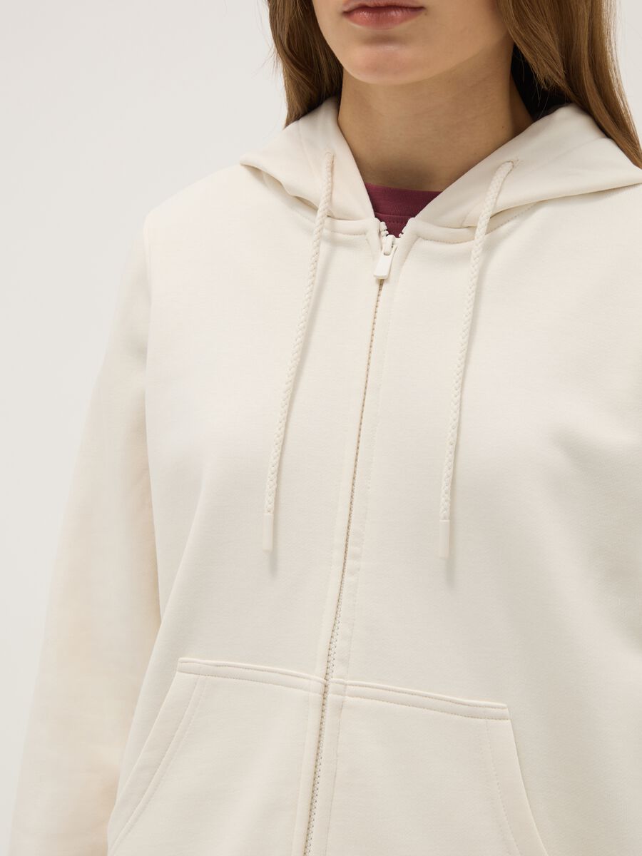 Beige cotton-blend regular fit hoodie with zip_3
