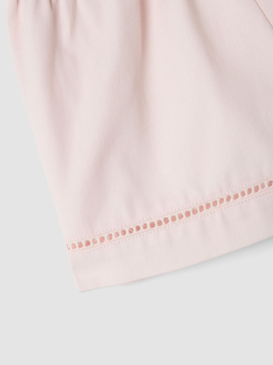 Pink pure cotton shorts with broderie anglaise detailing_2