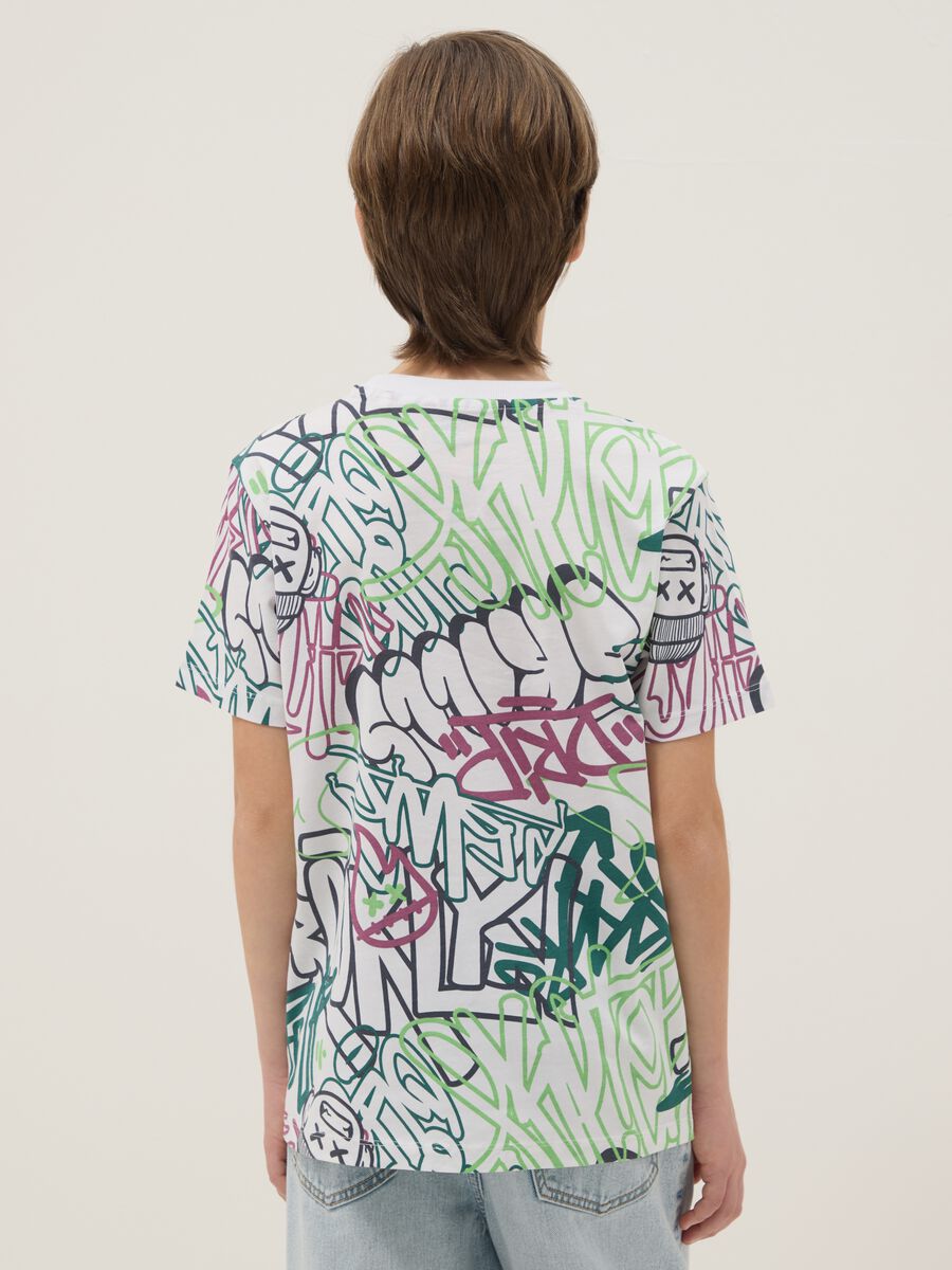 Boys&rsquo; multicolour pure cotton graffiti T-shirt, regular fit_1