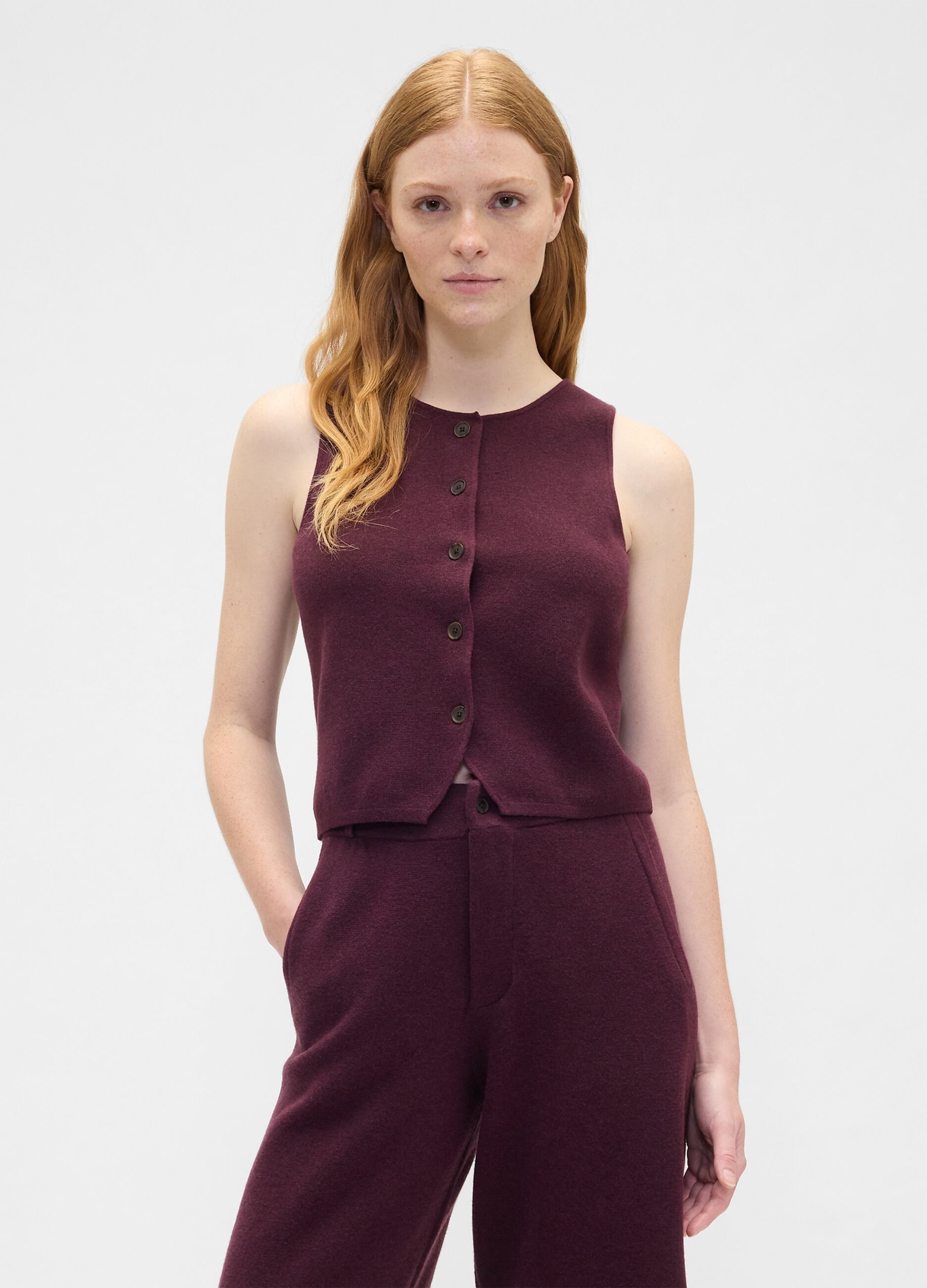 Purple fibre blend vest