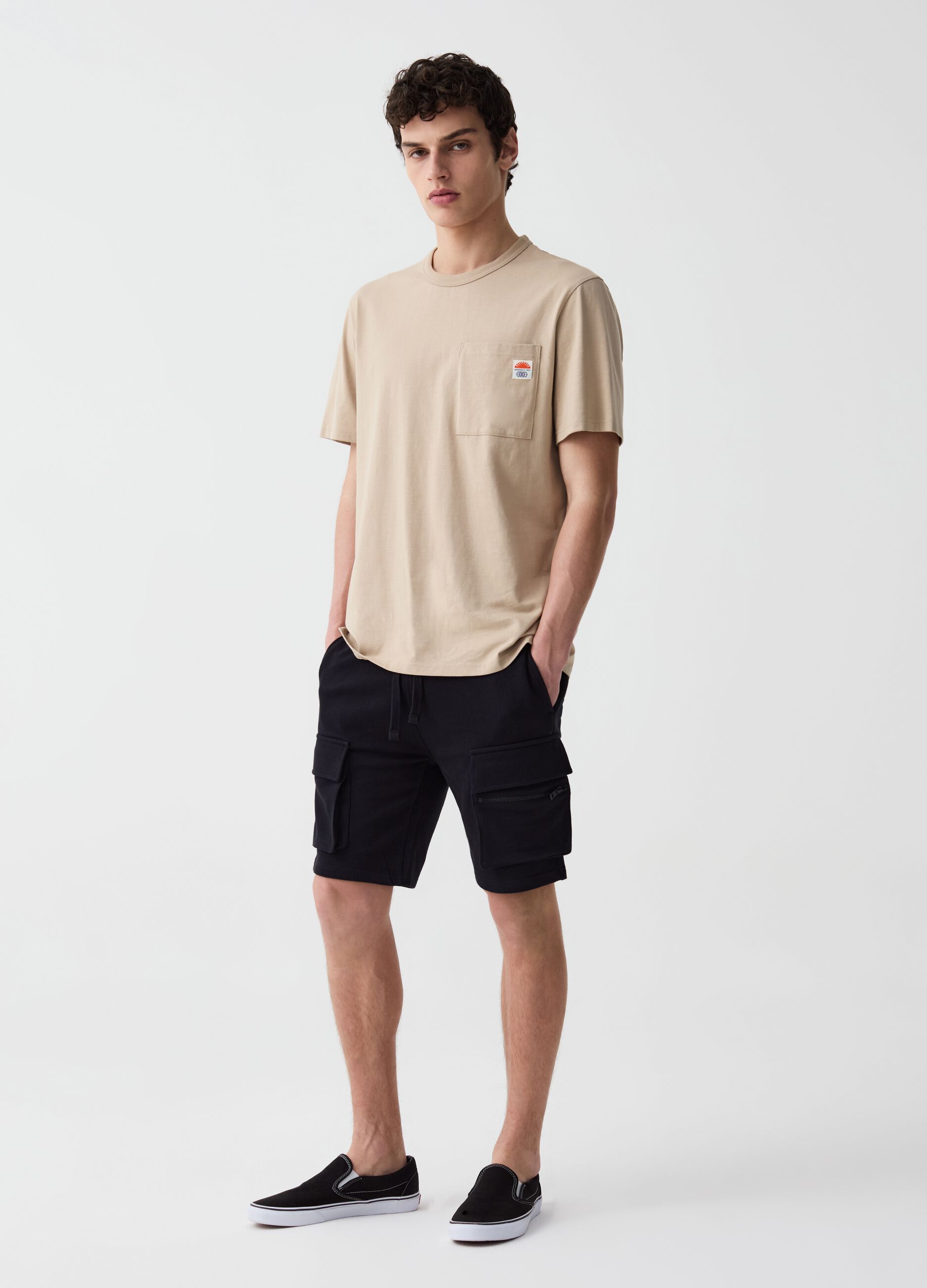 Cargo Bermuda shorts with drawstring