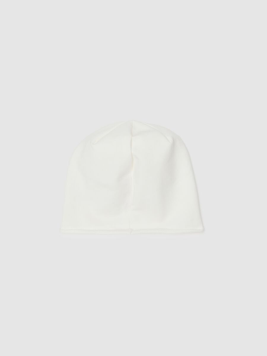 White Stretchable Hat_1
