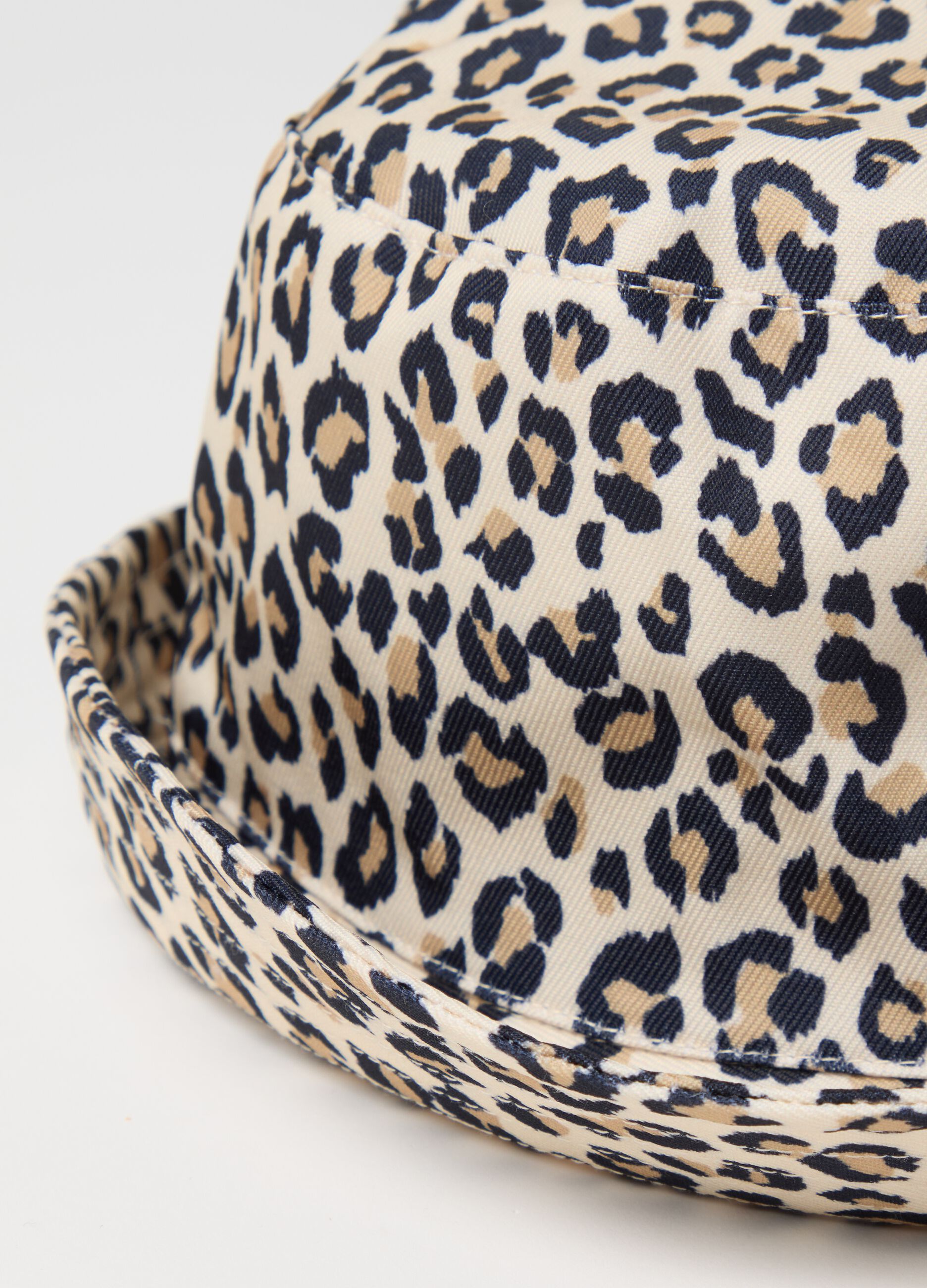 Leopard Print Bucket Hat in Mixed Fabric