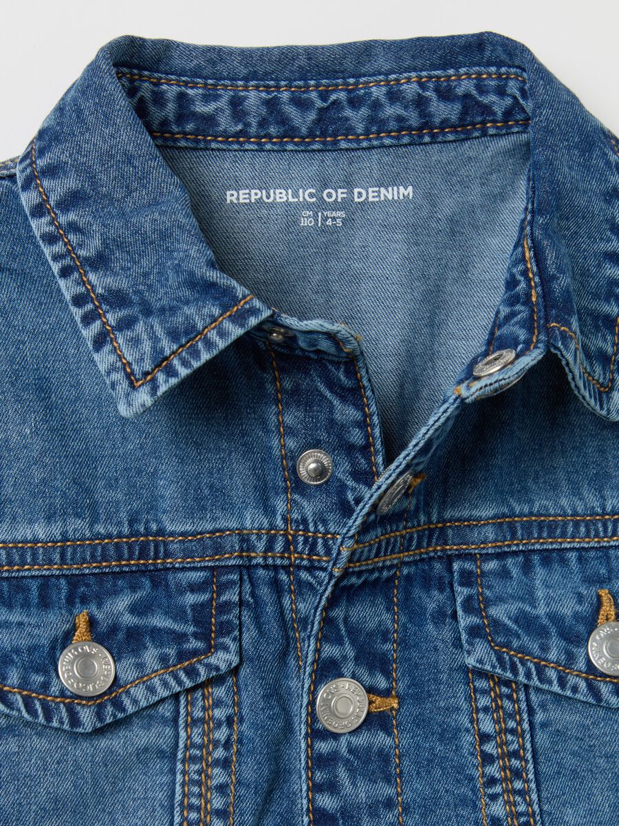 Short-sleeved dress in denim_2