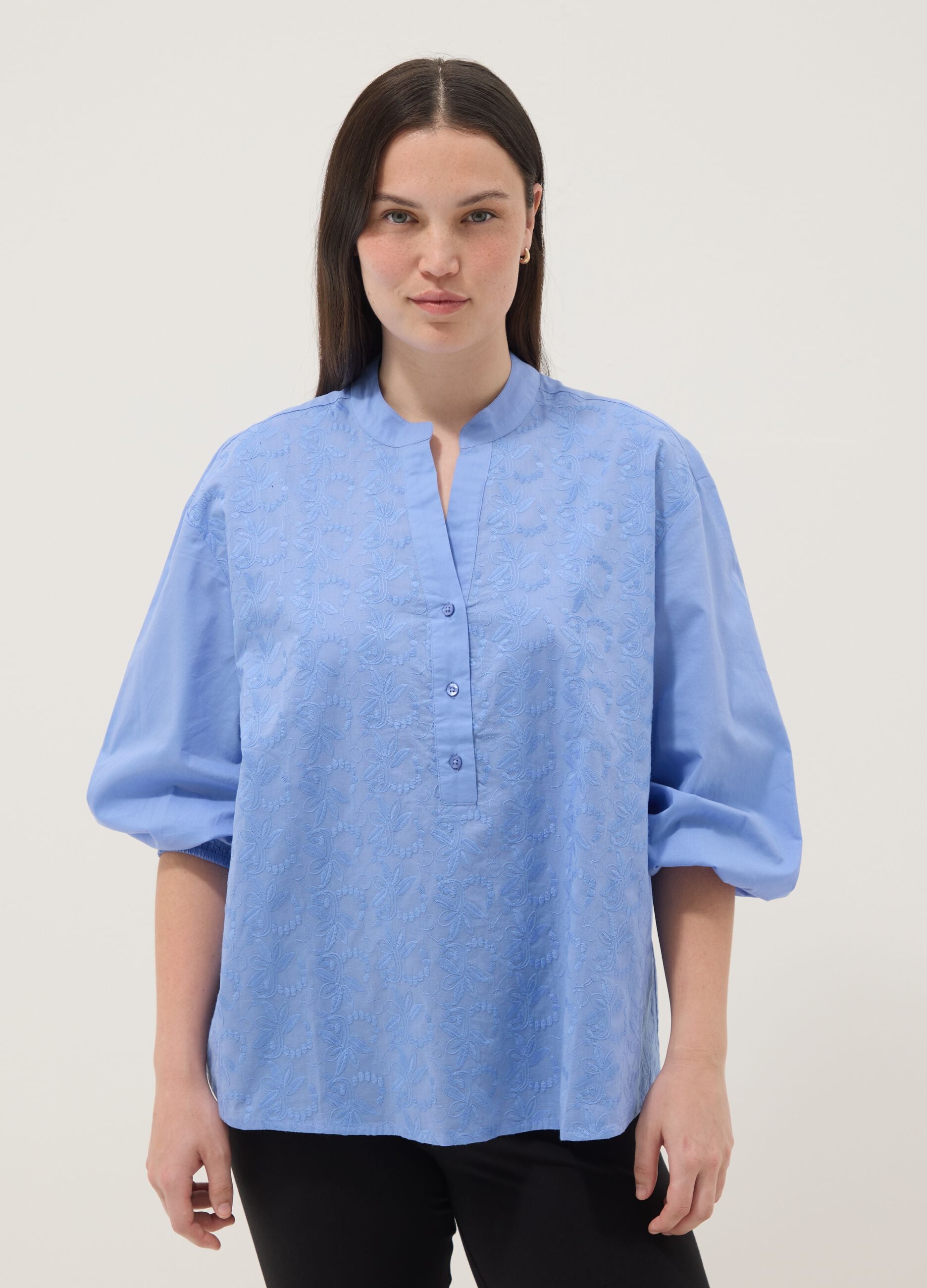 Light blue pure cotton shirt with embroidery