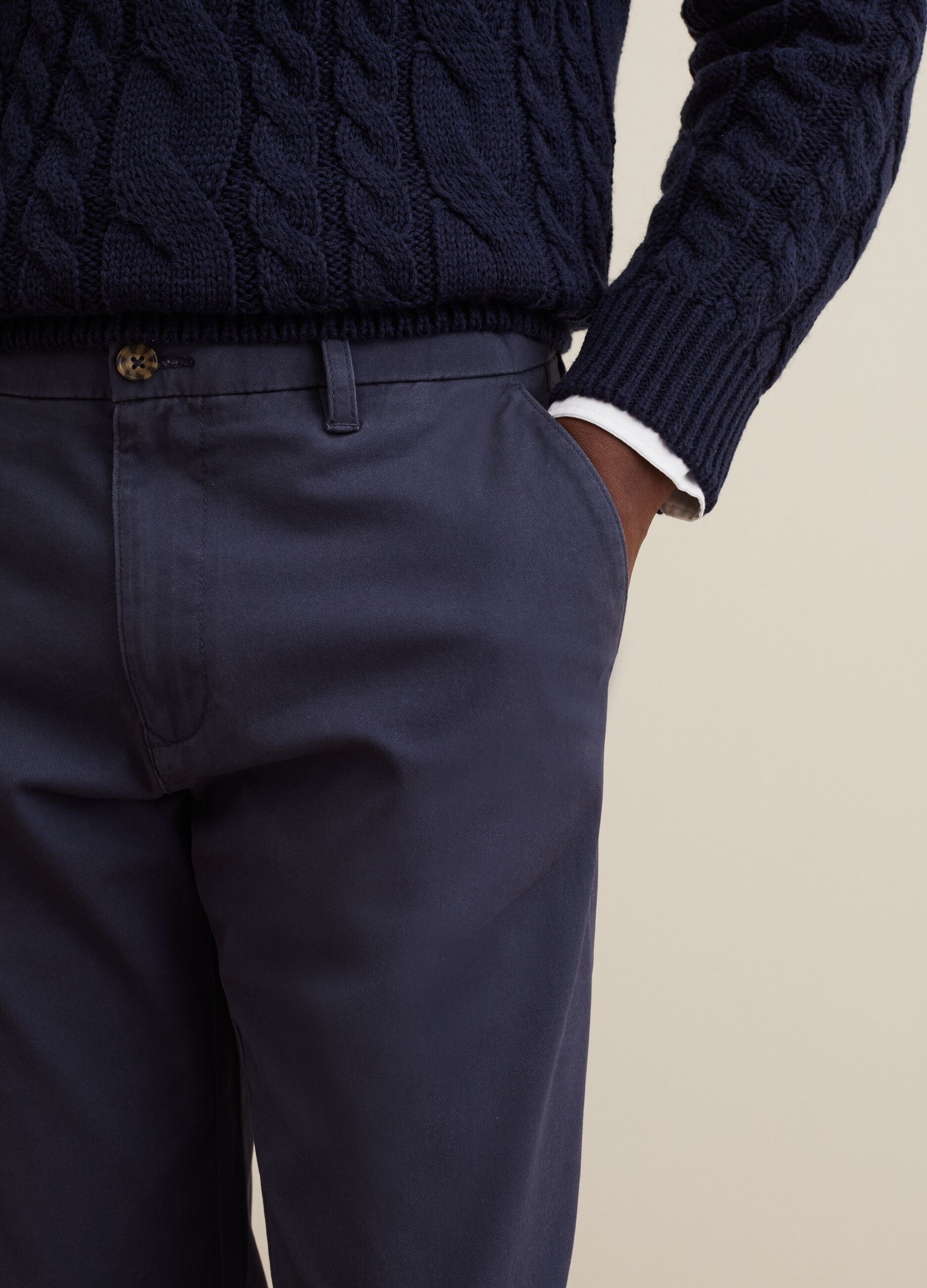 Pantaloni chino in cotone stretch_3