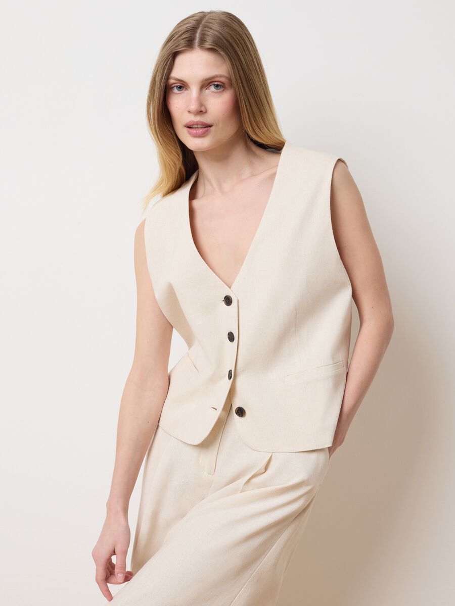 Gilet with V neck_0