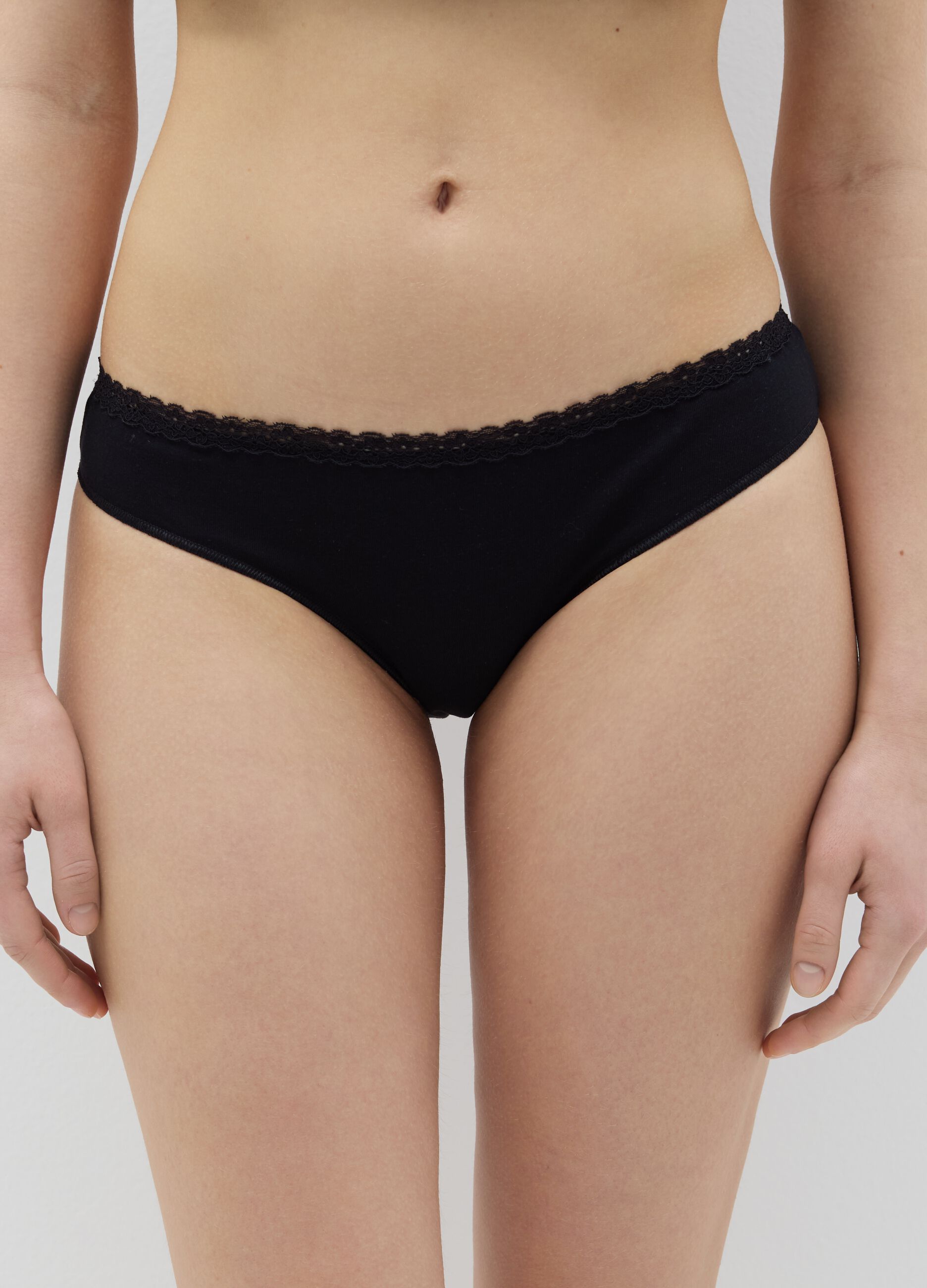 Two-pack briefs in stretch cotton with lace