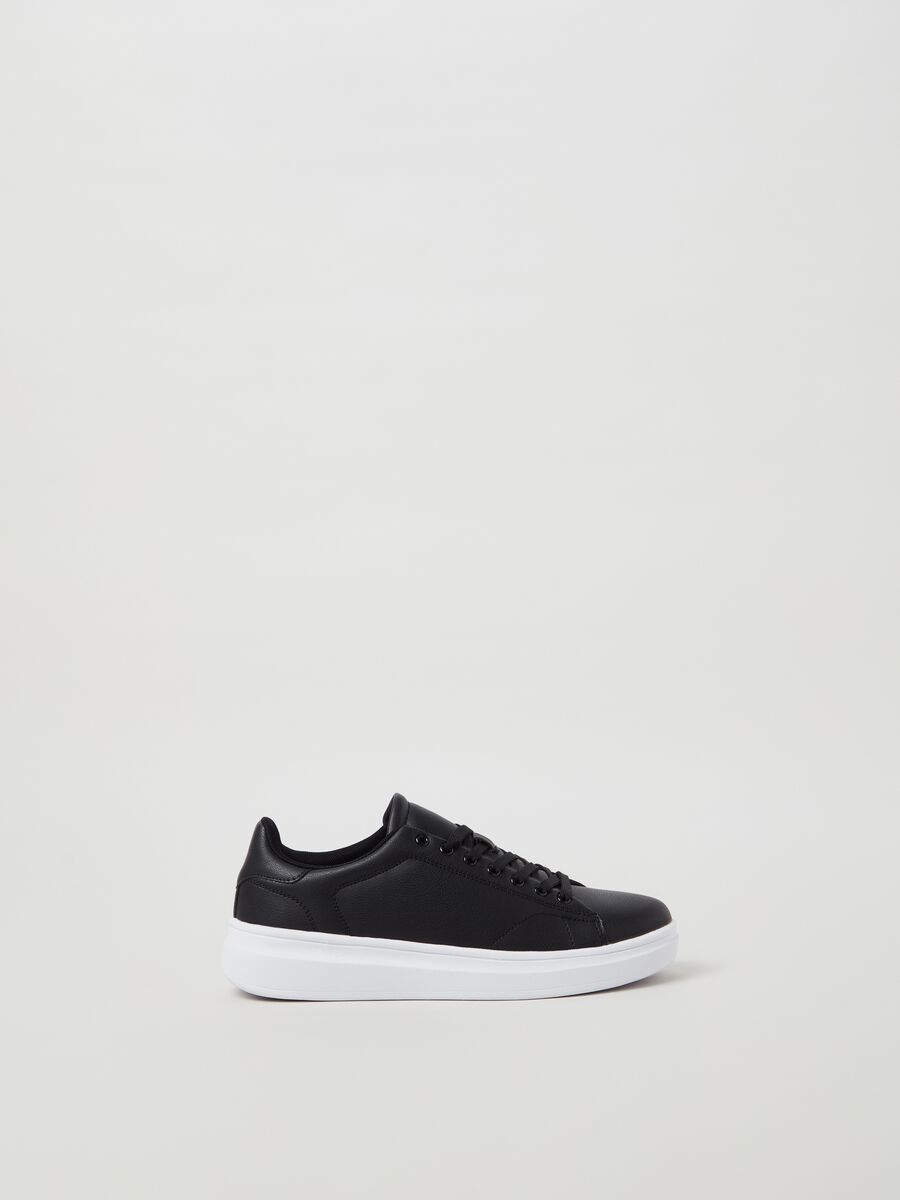 Sneakers tinta unita con lacci_0