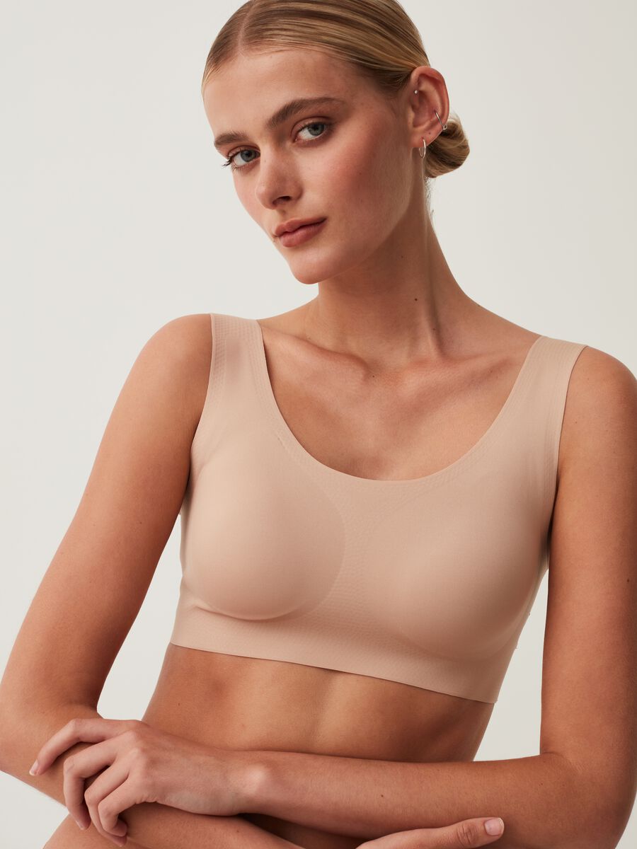 Seamless bralette in microfibre_1