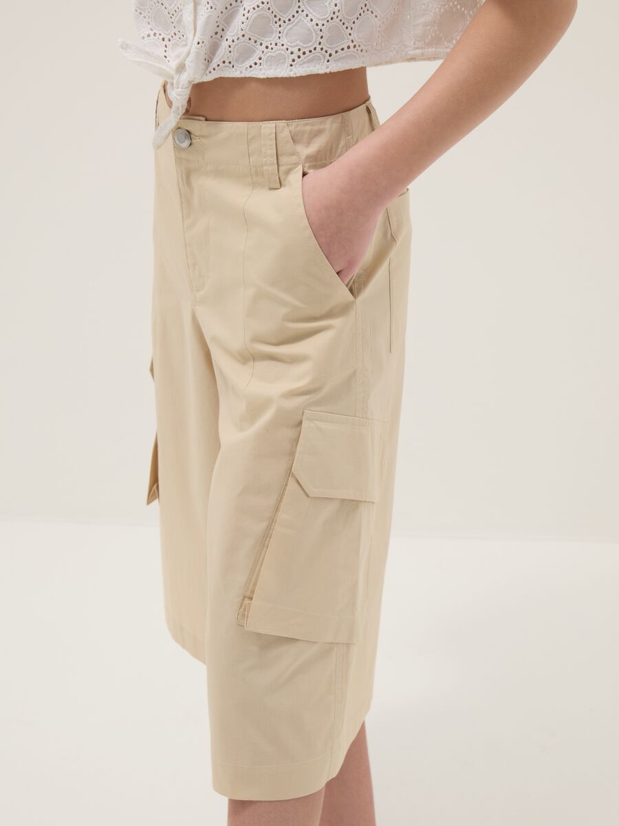 Pantaloni cargo in puro cotone beige da ragazza relaxed fit_2
