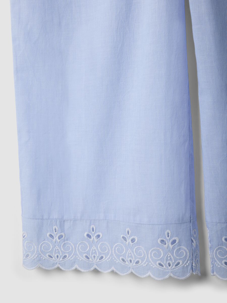 Pantaloni pigiama azzurri in puro cotone con fondo traforato regular fit_5