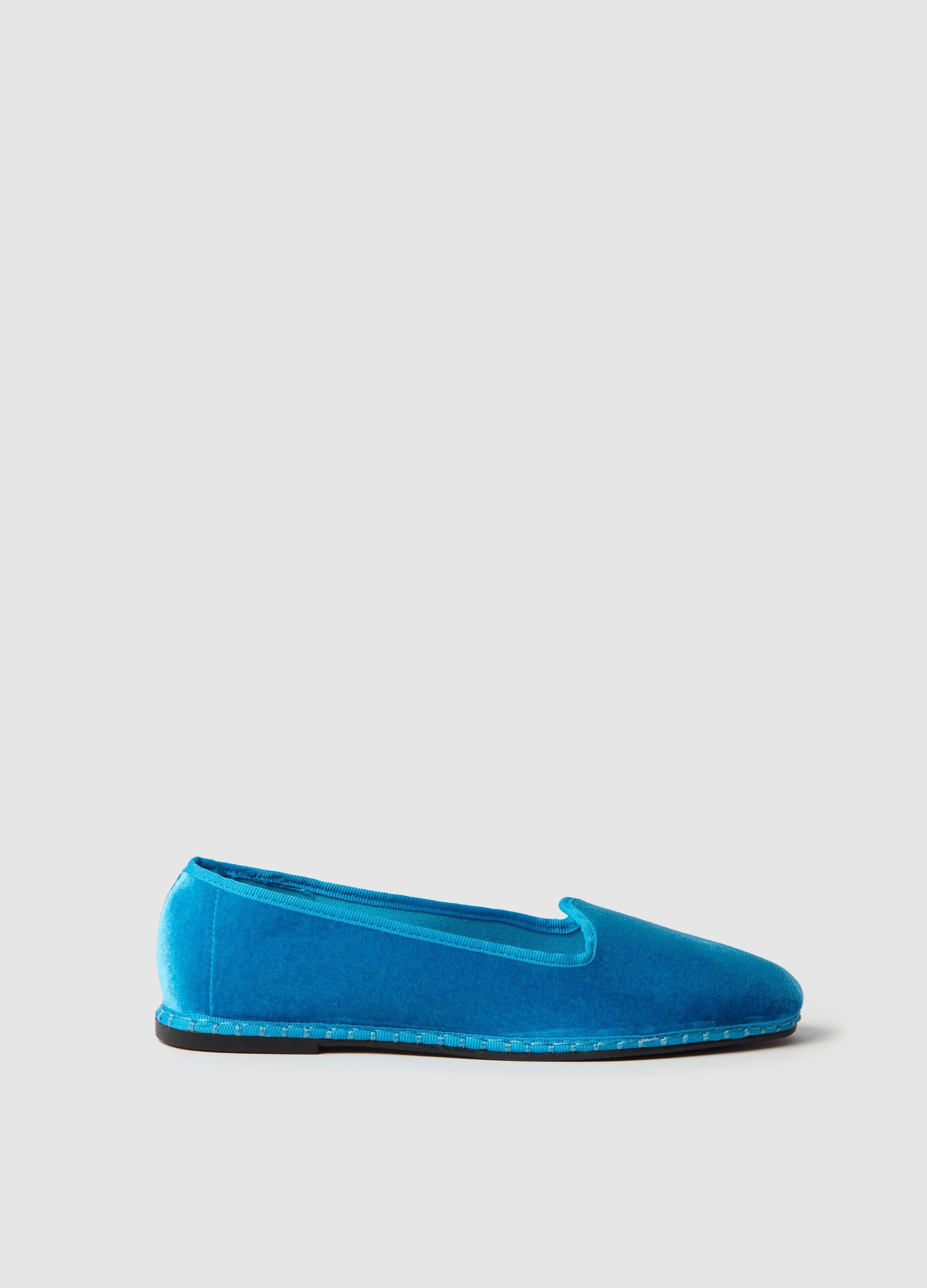 Solid colour slipper shoes