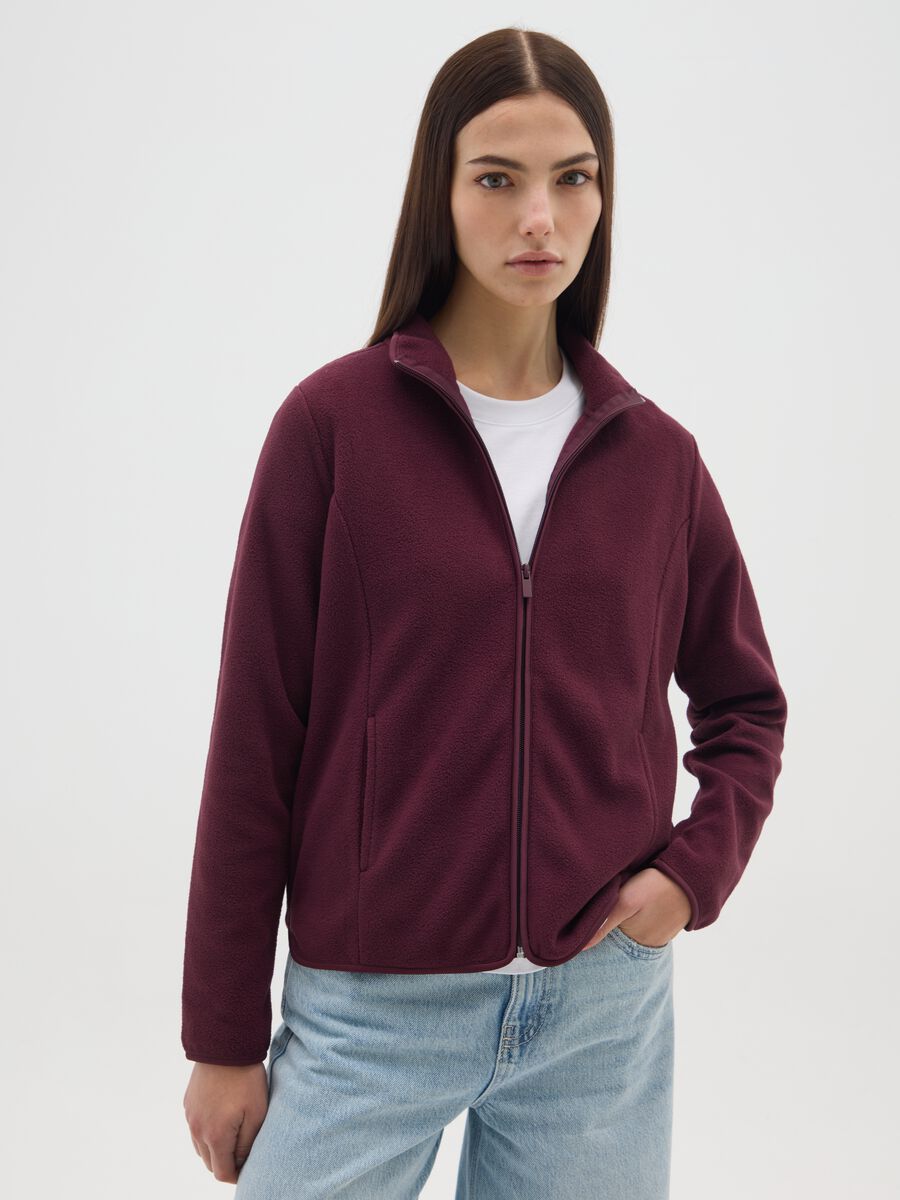 Red fleece sweatshirt with fitted fit and zip_0