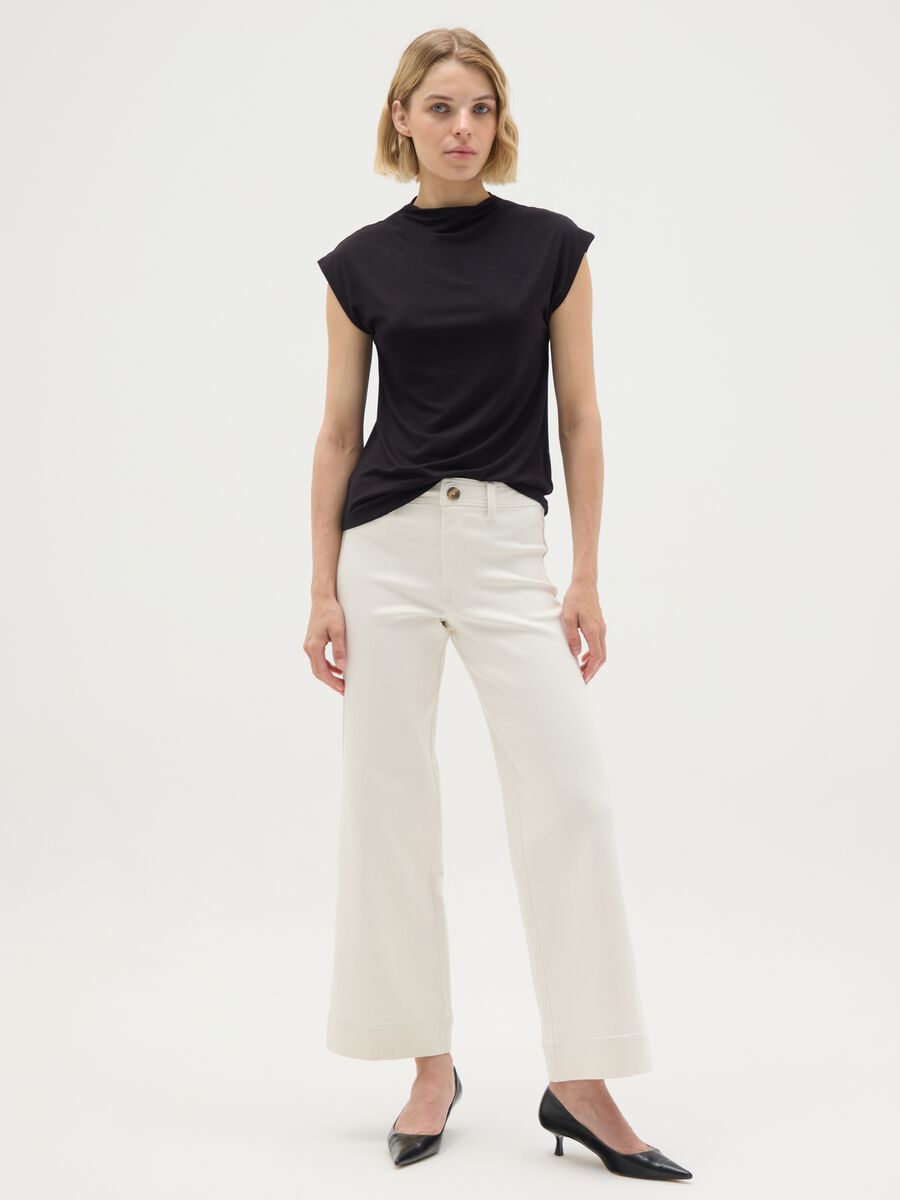 Black viscose blend top in relaxed fit_1