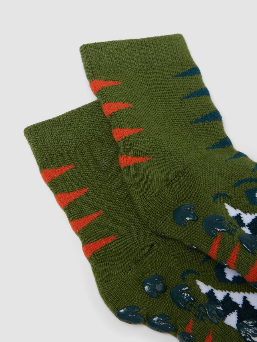 2-pack green non-slip socks in stretchy organic cotton with dinosaur print_1