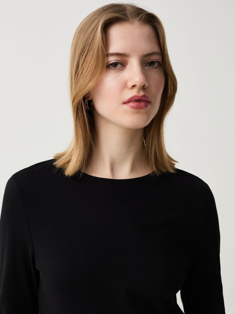Essential cotton T-shirt with long sleeves_1