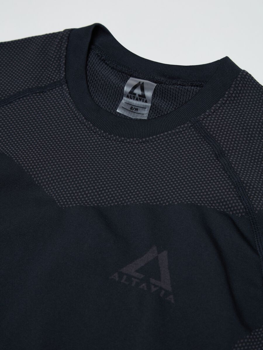 T-shirt termica Altavia by Deborah Compagnoni_3