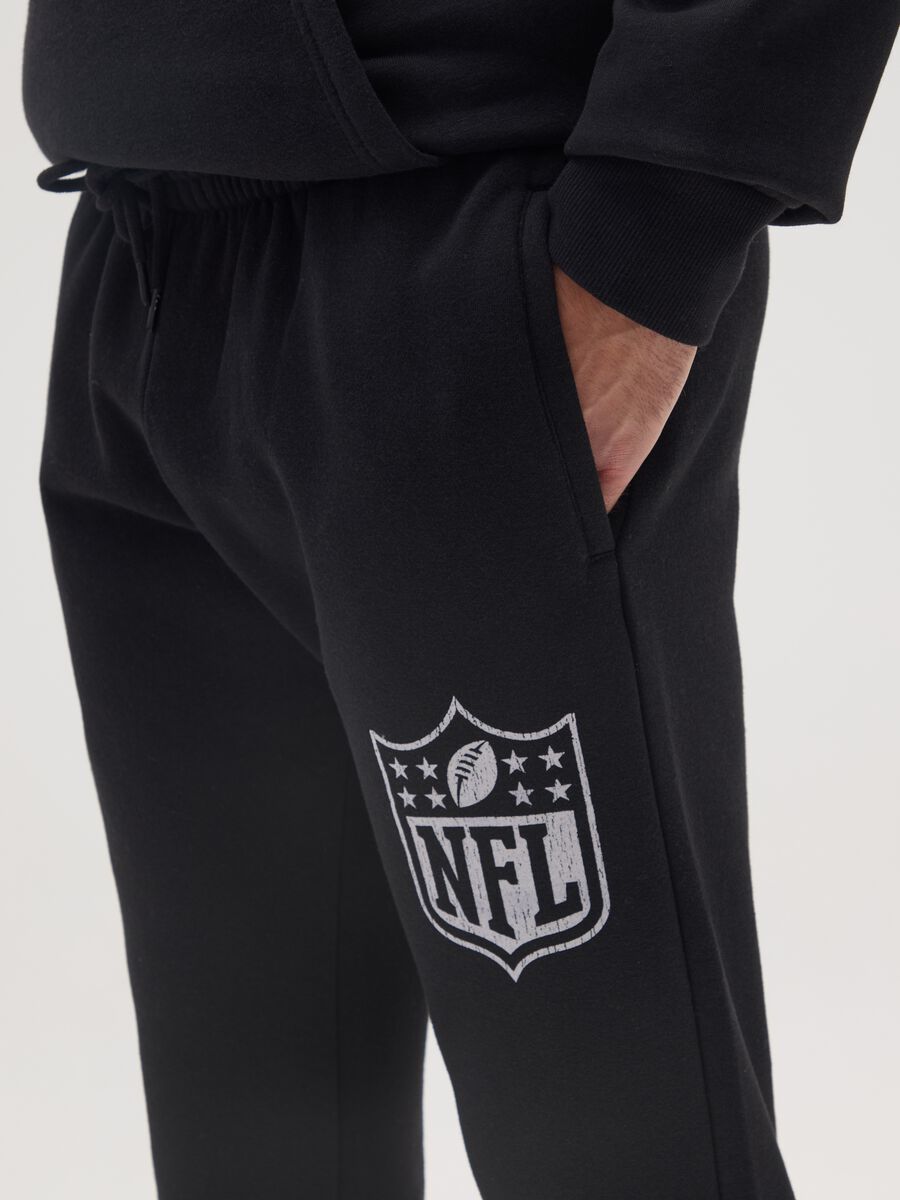 Black cotton blend joggers with NFL logo_3