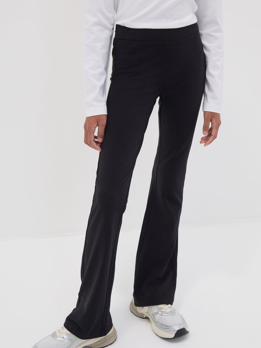 Leggings neri flare in cotone organico elasticizzato per ragazza_2
