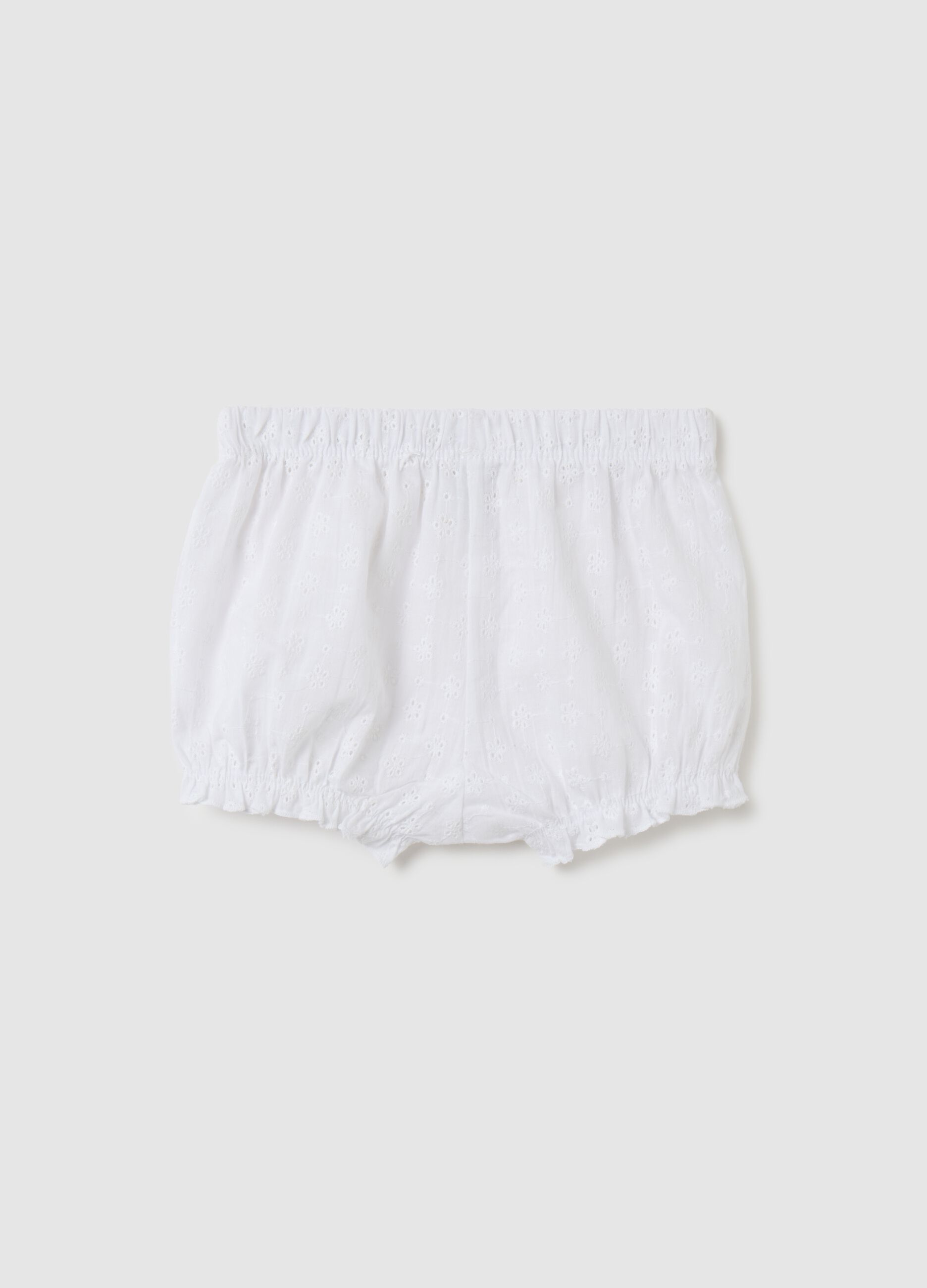 Girls' white regular fit pure cotton shorts